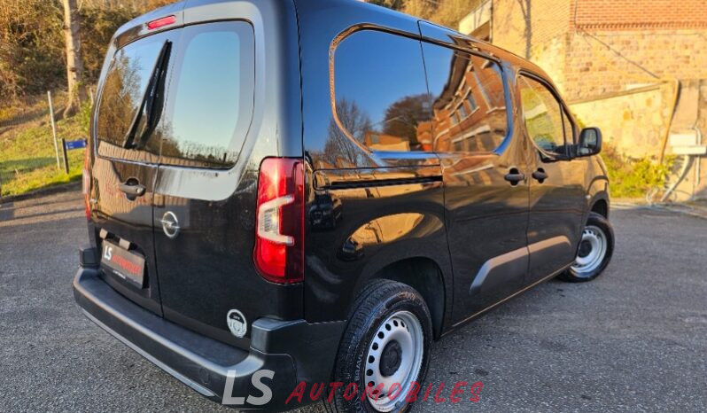 2019 opel COMBO full