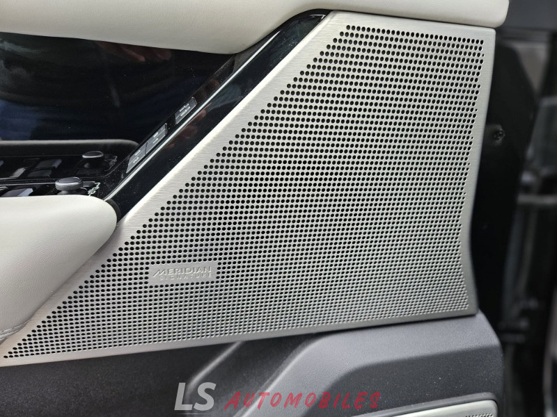 
								2019 LAND ROVER RANGE ROVER VELAR full									