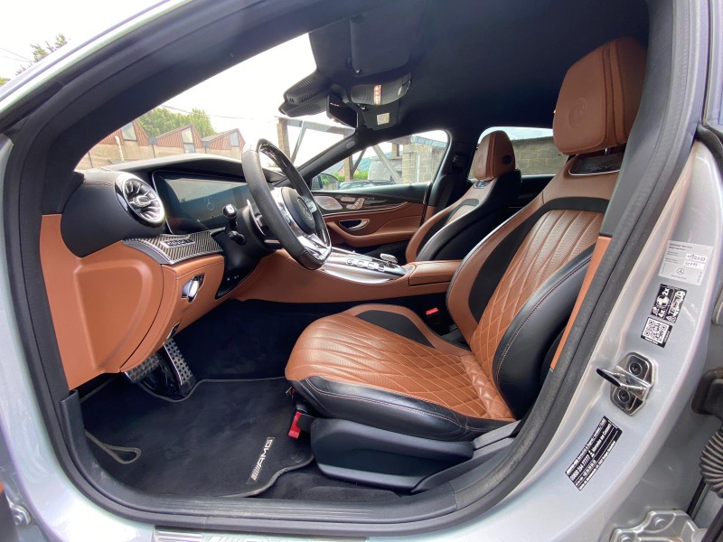 
								2019 Mercedes-Benz AMG GT63s full									