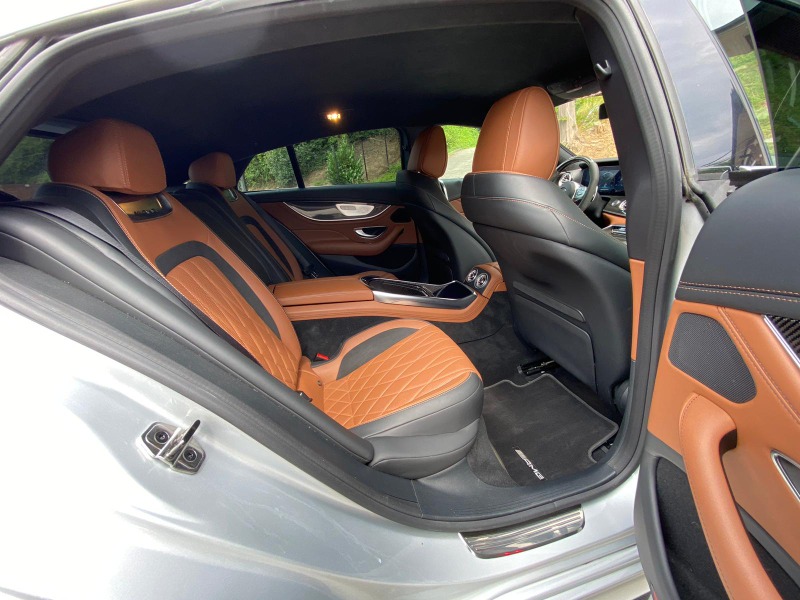 
								2019 Mercedes-Benz AMG GT63s full									