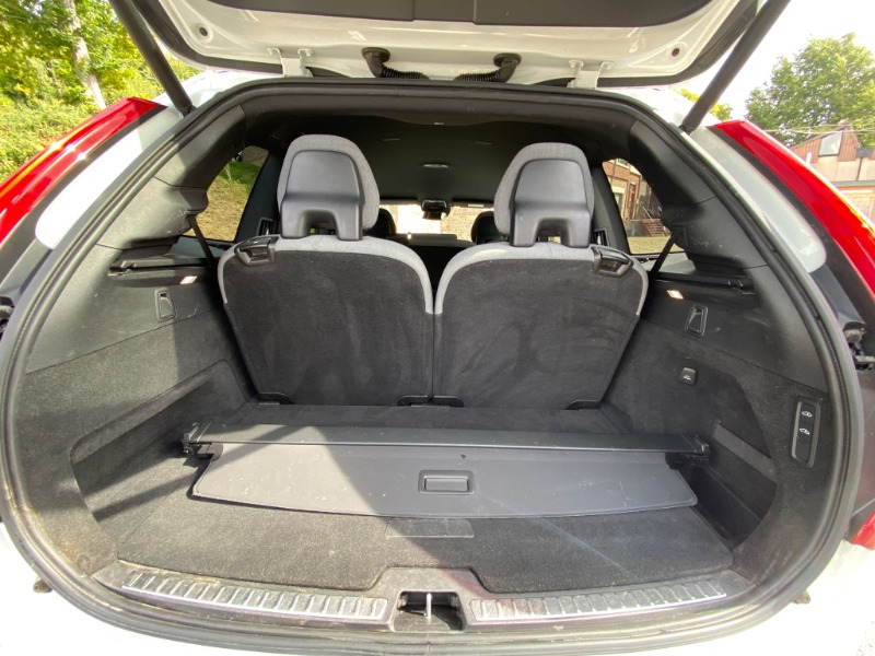 
								2021 Volvo XC90 full									