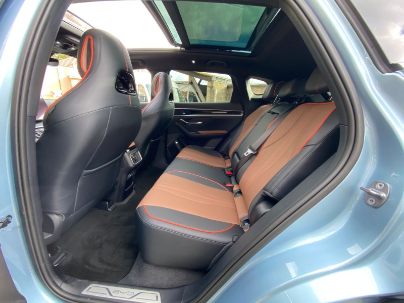 
								2025 BYD SEAL U DM-i full									