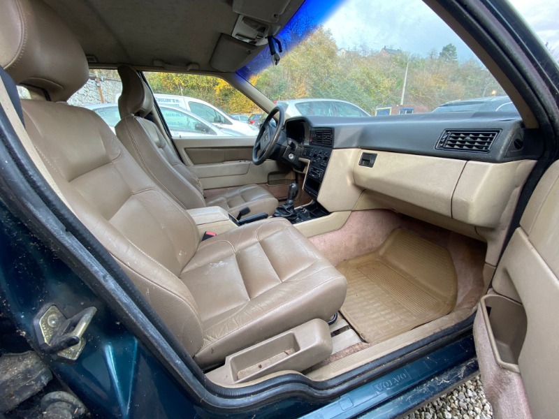 
								1988 Volvo 850 full									