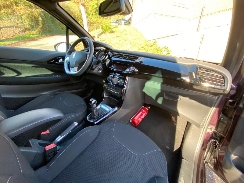 
								2015 CITROEN DS3 full									