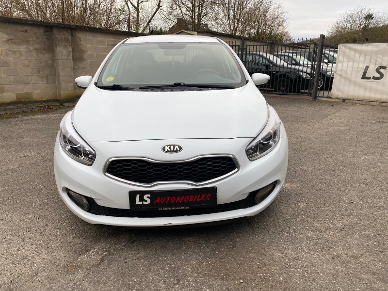 
								2014 Kia CEED full									