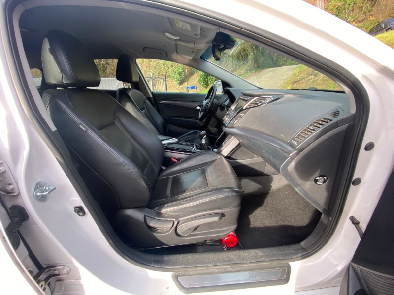 
								2015 Hyundai I40 full									