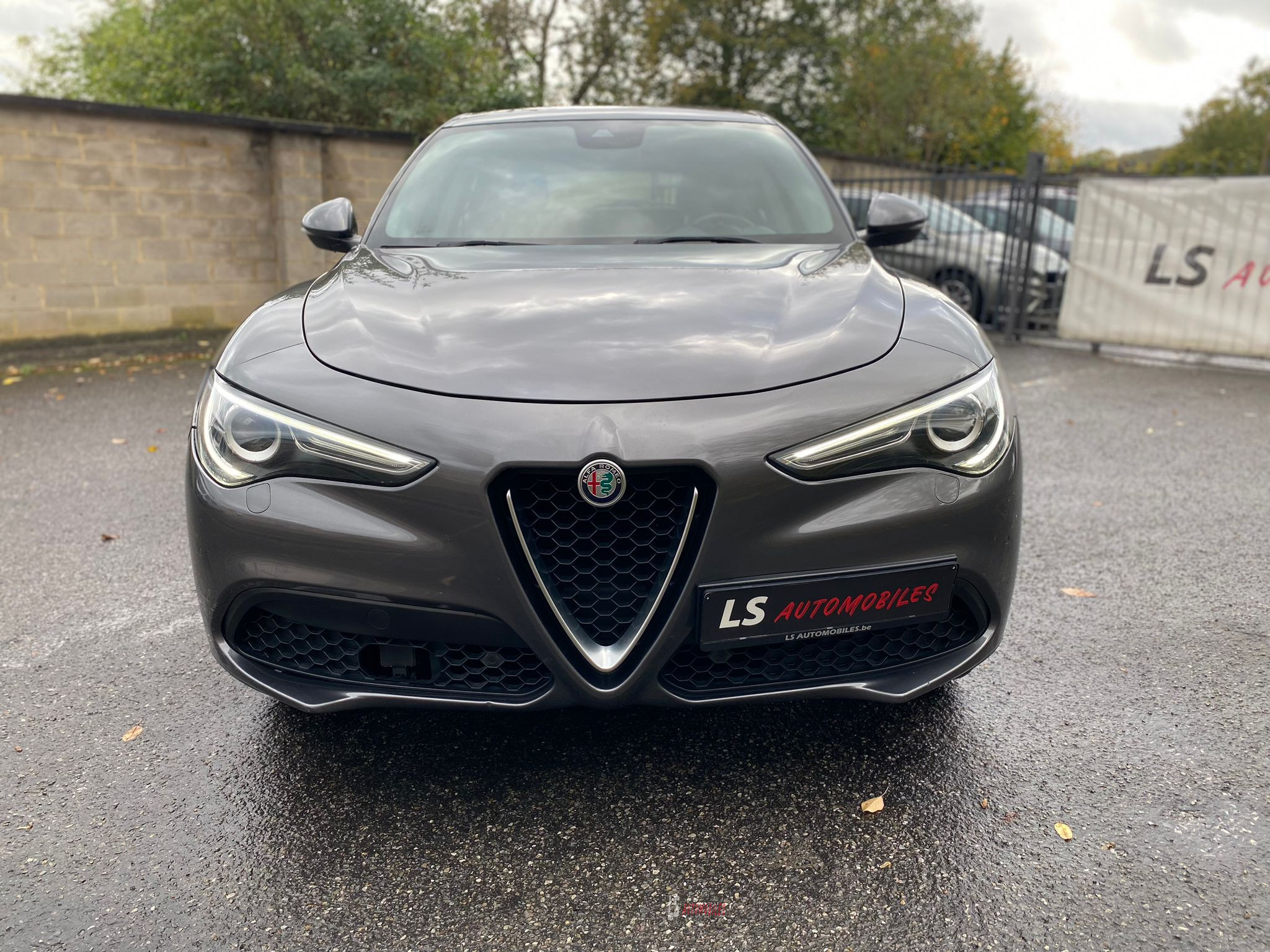 
								Alfa Romeo Stelvio 2.0 Turbo 16V Q4*CAM*NAV full									