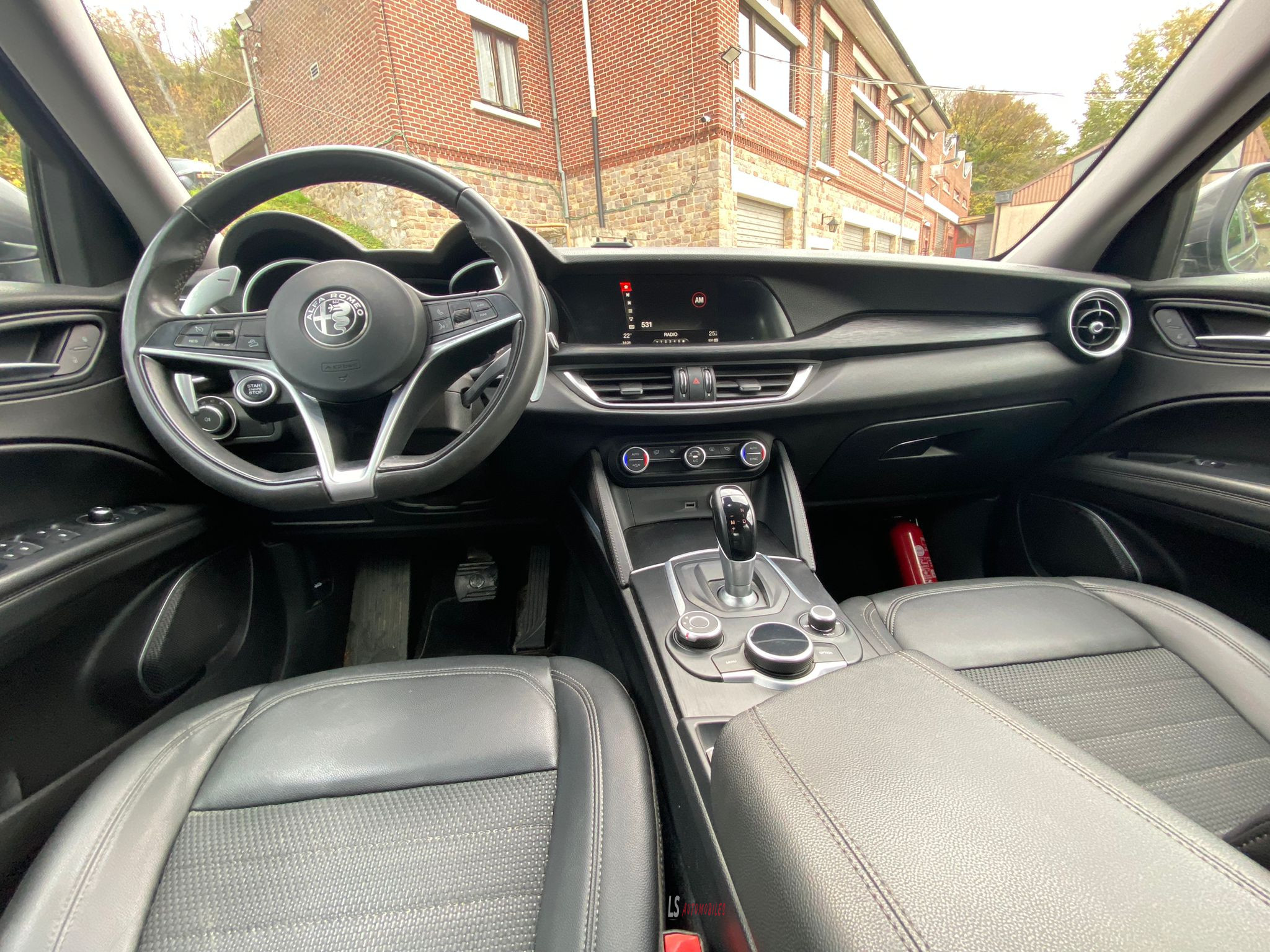 
								Alfa Romeo Stelvio 2.0 Turbo 16V Q4*CAM*NAV full									