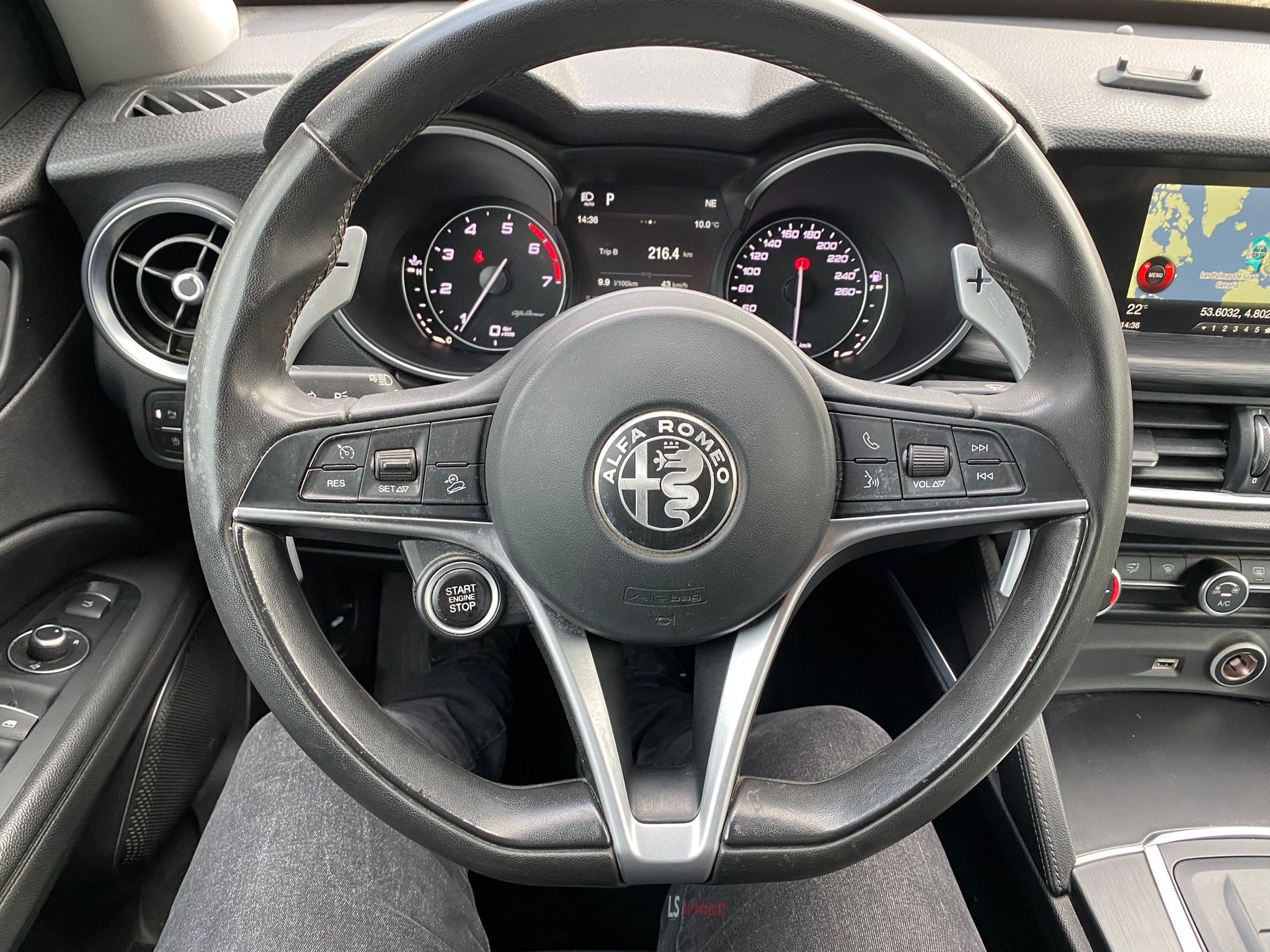 
								Alfa Romeo Stelvio 2.0 Turbo 16V Q4*CAM*NAV full									