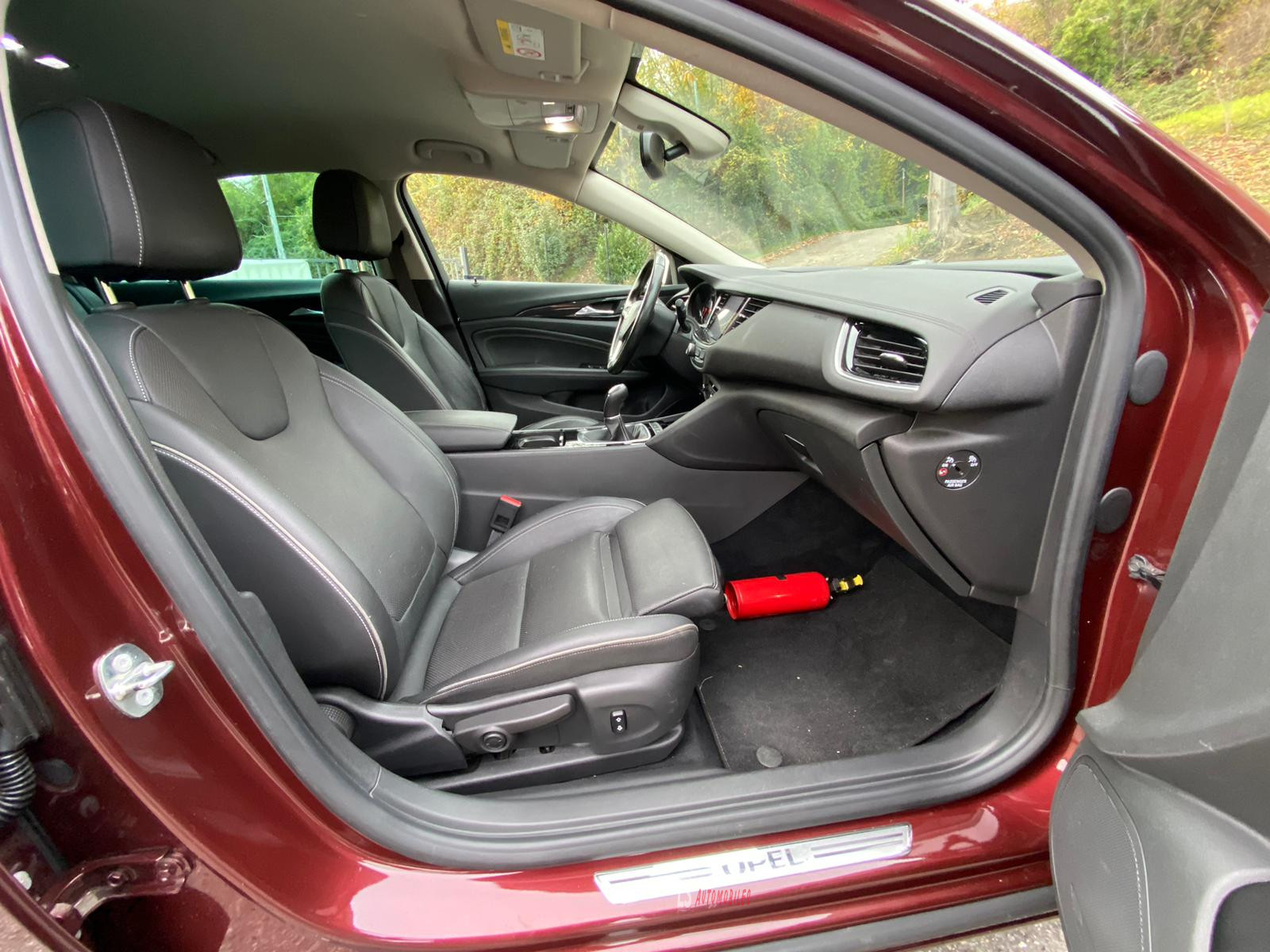 
								Opel Insignia*1.5*140HP*Led*Navi*Cam*HeadUp*Leather full									