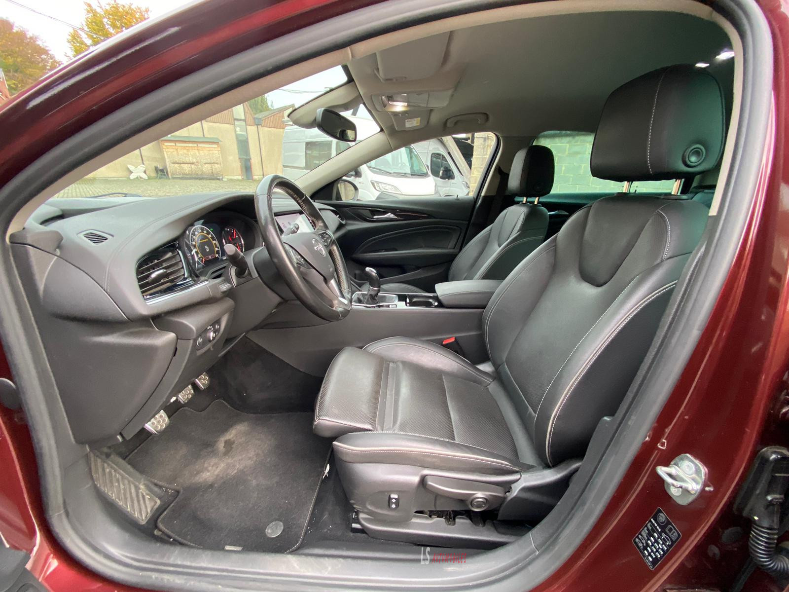 
								Opel Insignia*1.5*140HP*Led*Navi*Cam*HeadUp*Leather full									