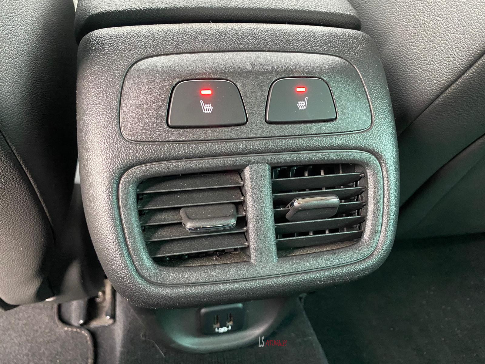 
								Opel Insignia*1.5*140HP*Led*Navi*Cam*HeadUp*Leather full									