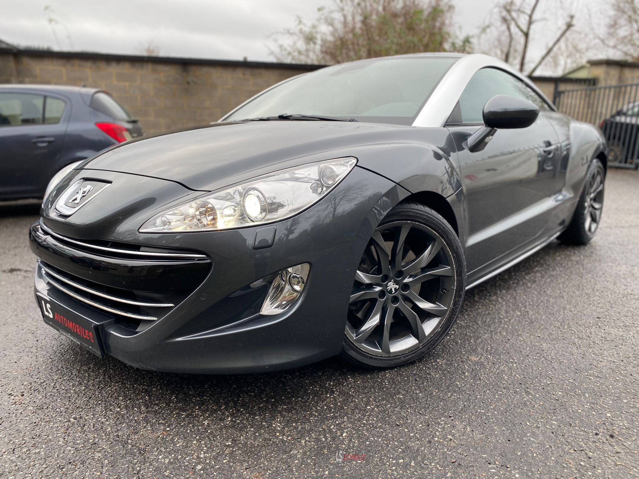 
								Peugeot RCZ 2.0 HDi*CUIR*AIRCOAUTO*CRUISE*EU5 full									