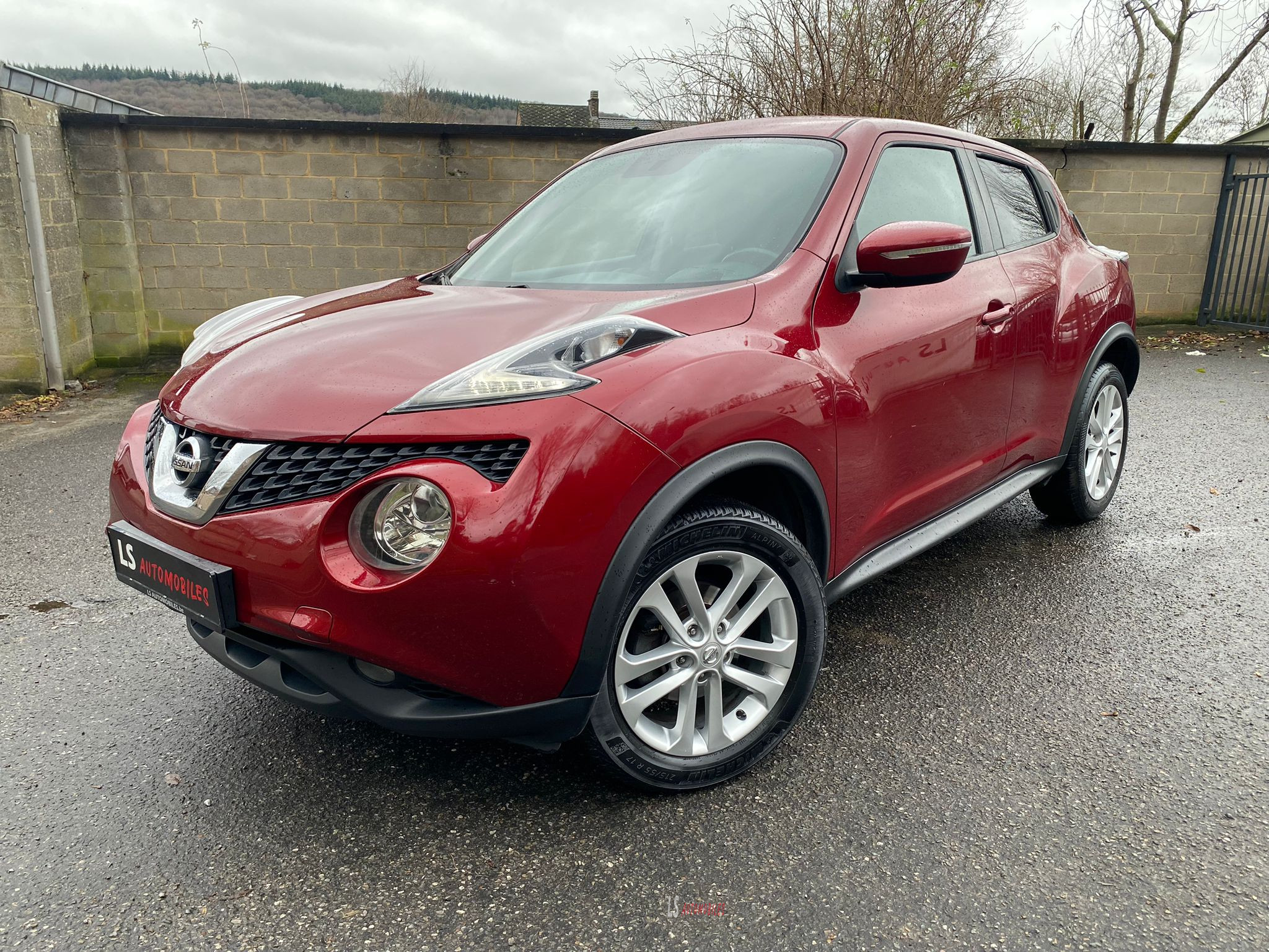 
								Nissan Juke 1.6e*Boite automatique*Navi*Camera*Eu6b full									