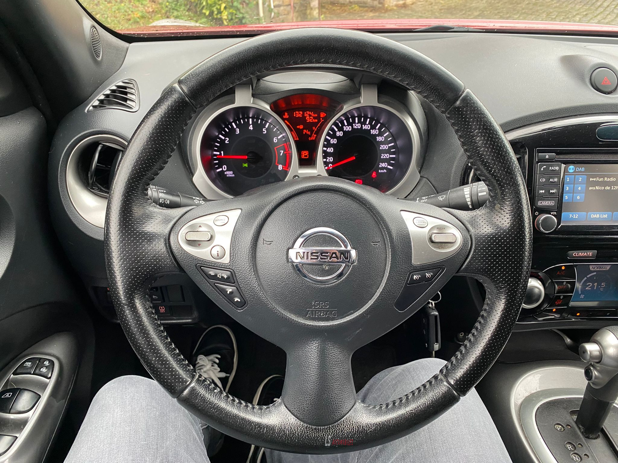 
								Nissan Juke 1.6e*Boite automatique*Navi*Camera*Eu6b full									