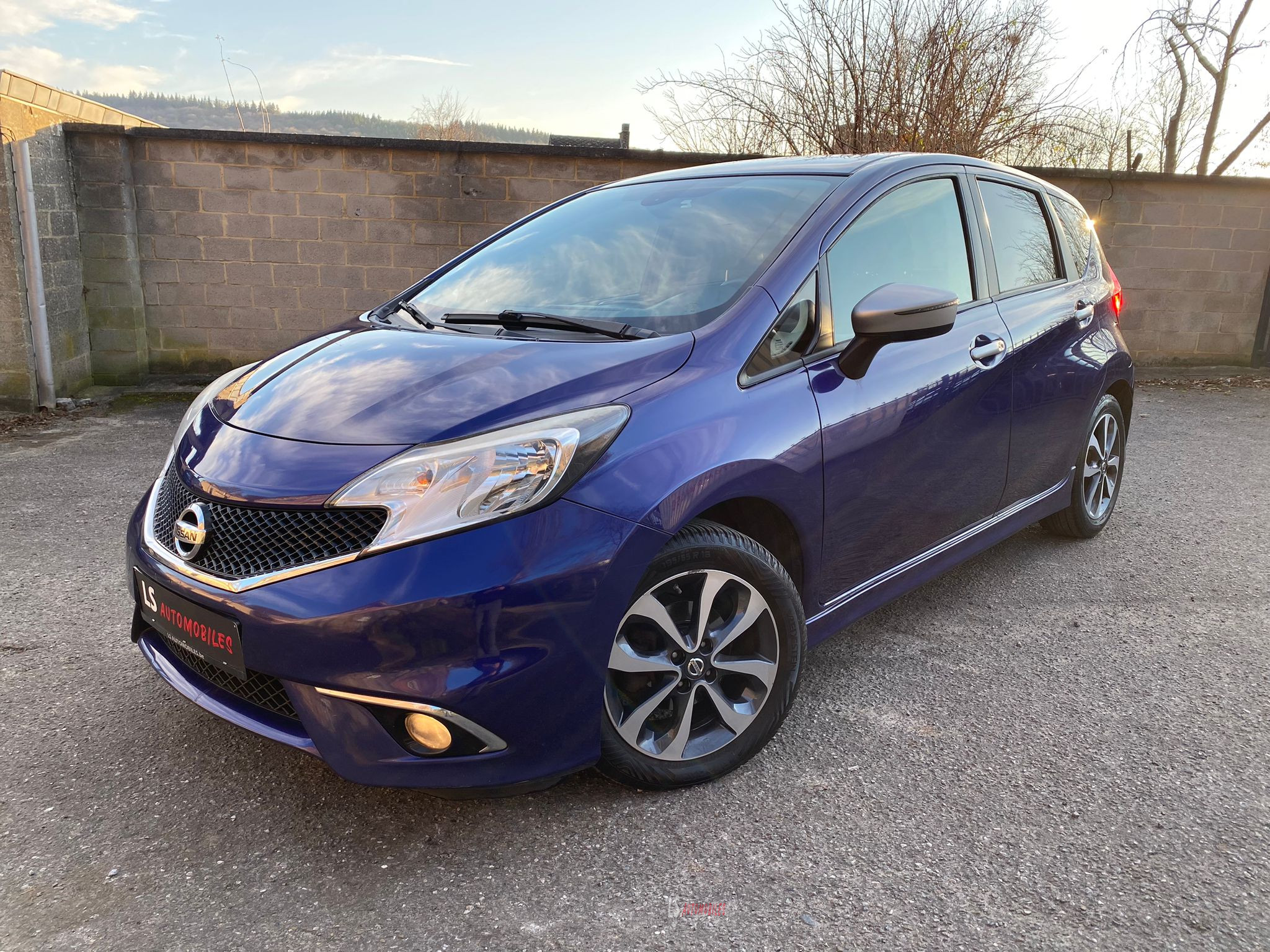 
								Nissan Note NTECH 1.5 DCi*NAVI*CAMERA*KEYLESS full									