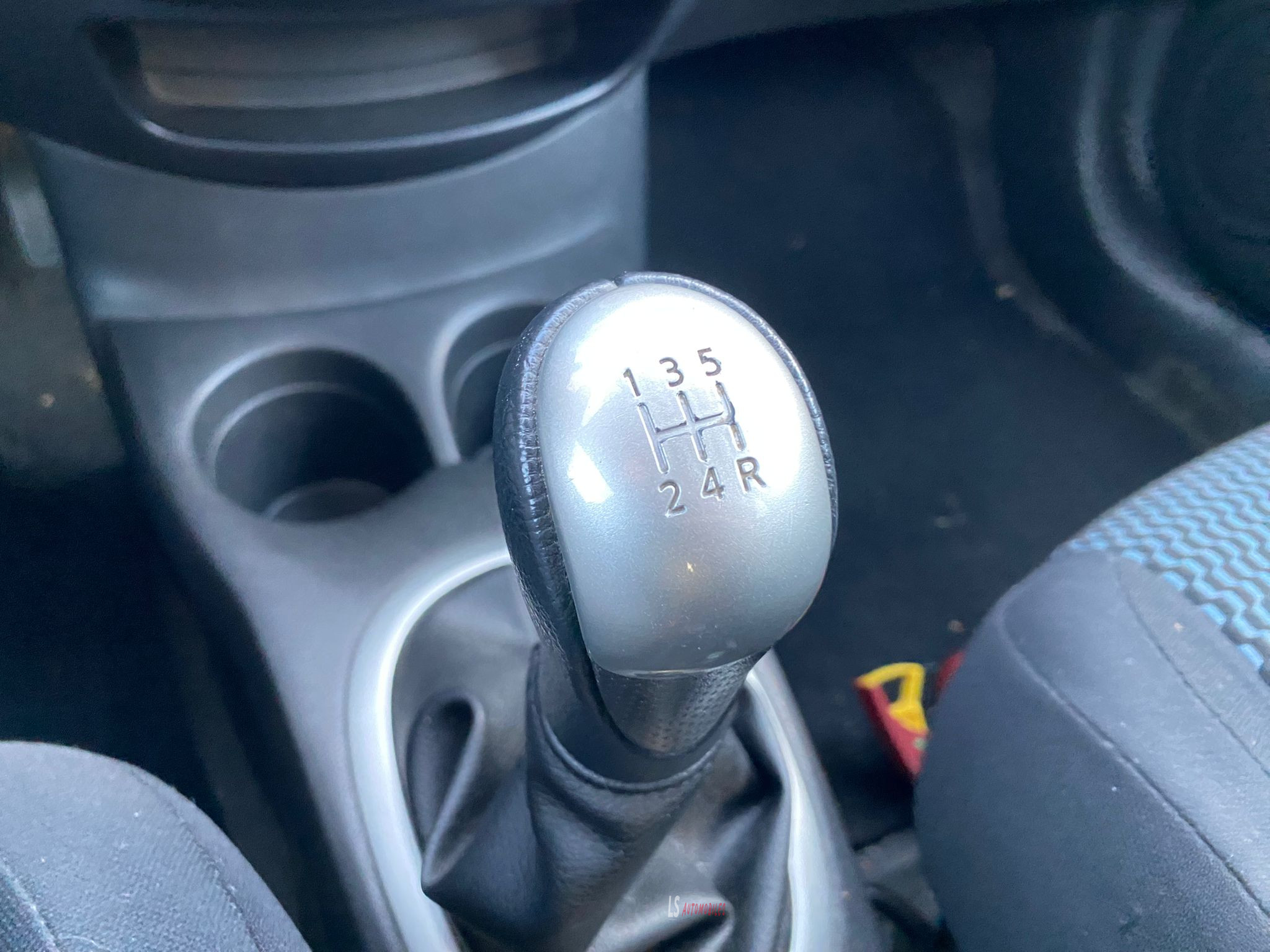 
								Nissan Note NTECH 1.5 DCi*NAVI*CAMERA*KEYLESS full									