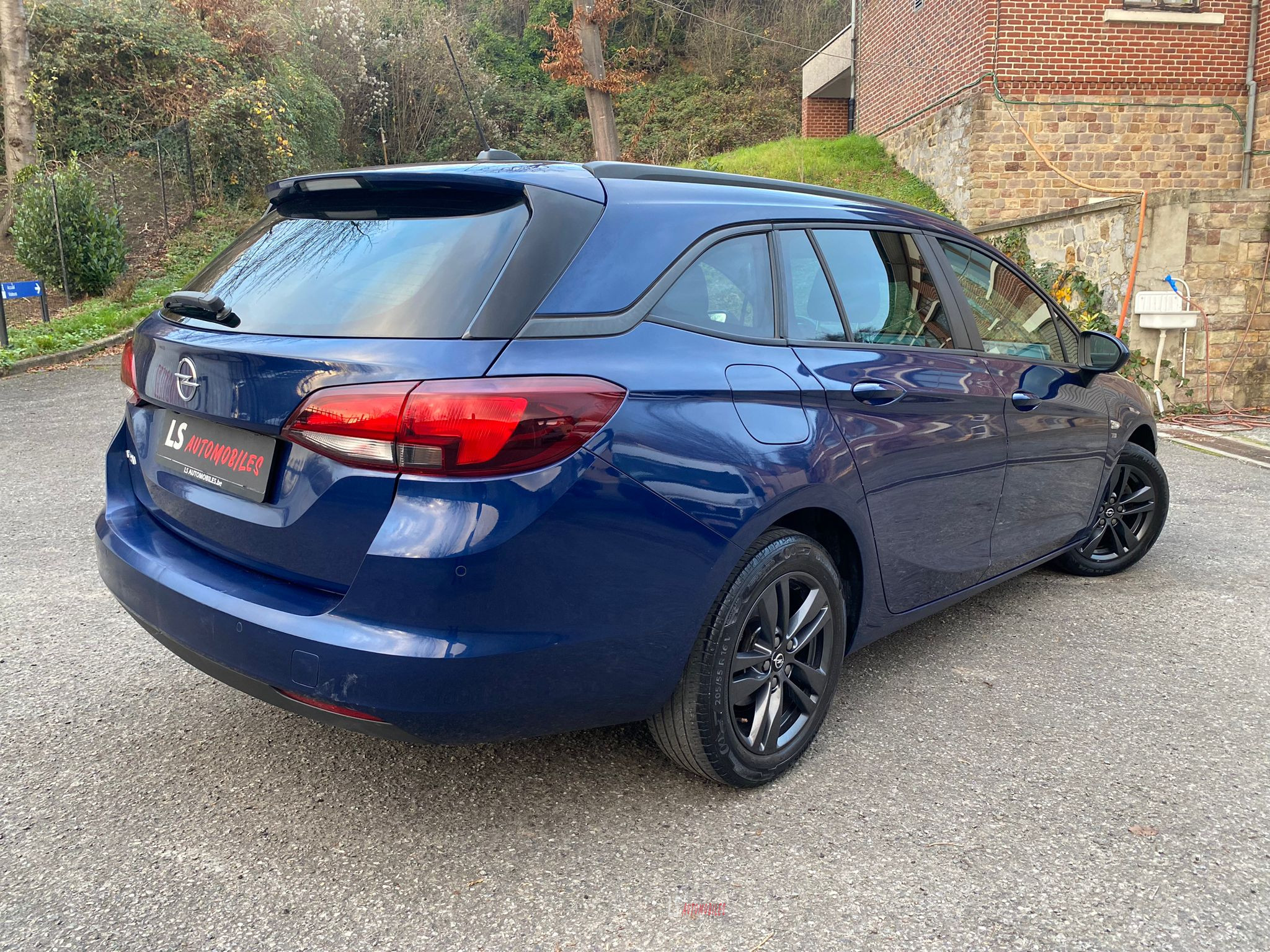 
								Opel Astra ST 1.5 D*Boite automatique*Navi*Camera full									