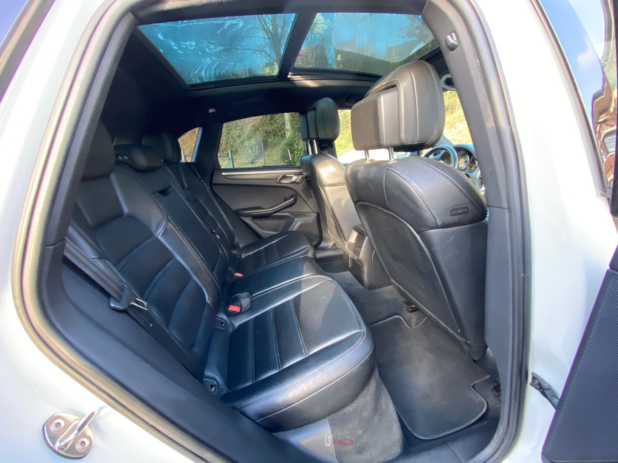 
								Porsche Macan S*3.0*PANO*BOSE*EU6*GEARBOX PROBLEM full									