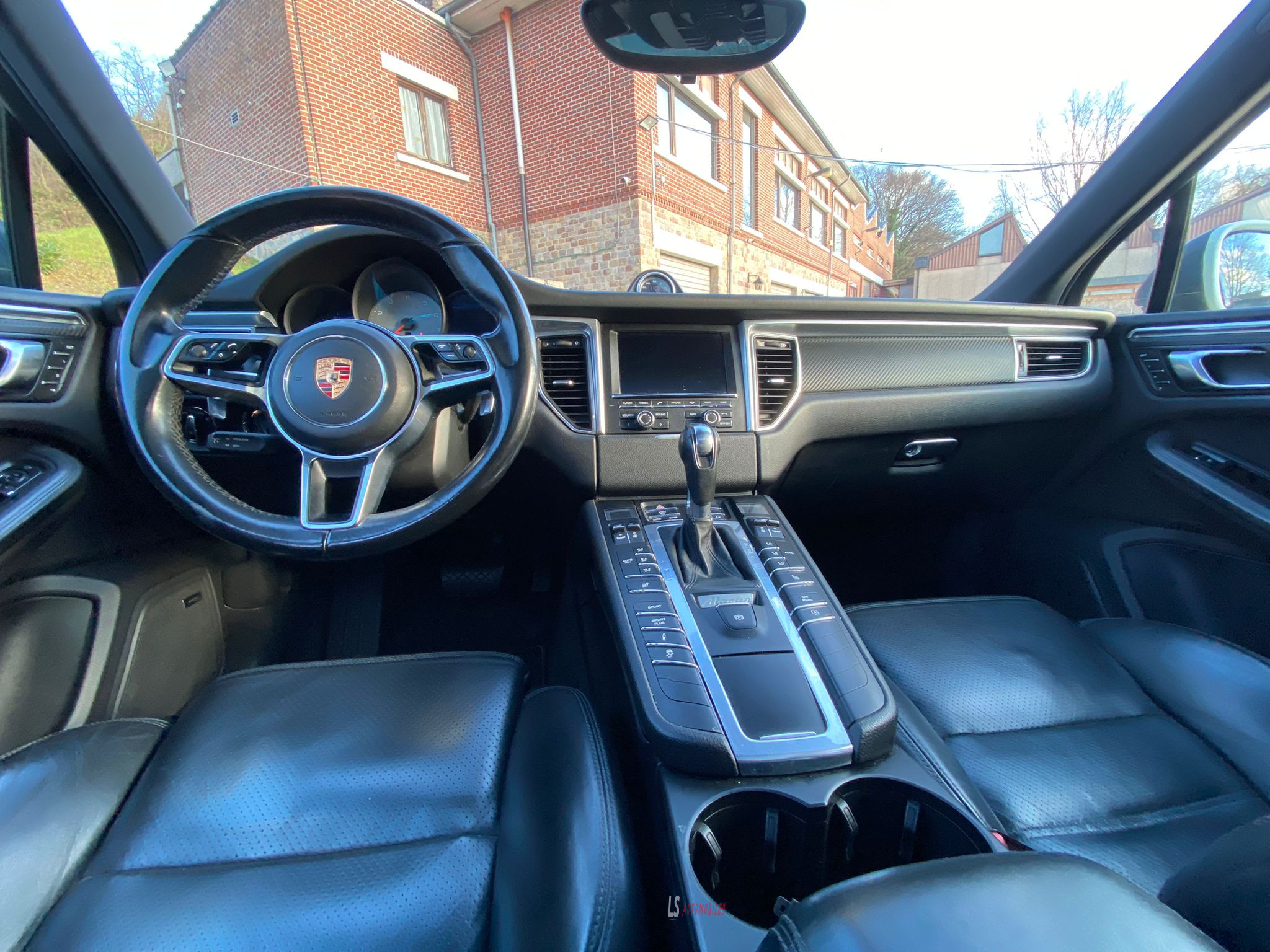 
								Porsche Macan S*3.0*PANO*BOSE*EU6*GEARBOX PROBLEM full									