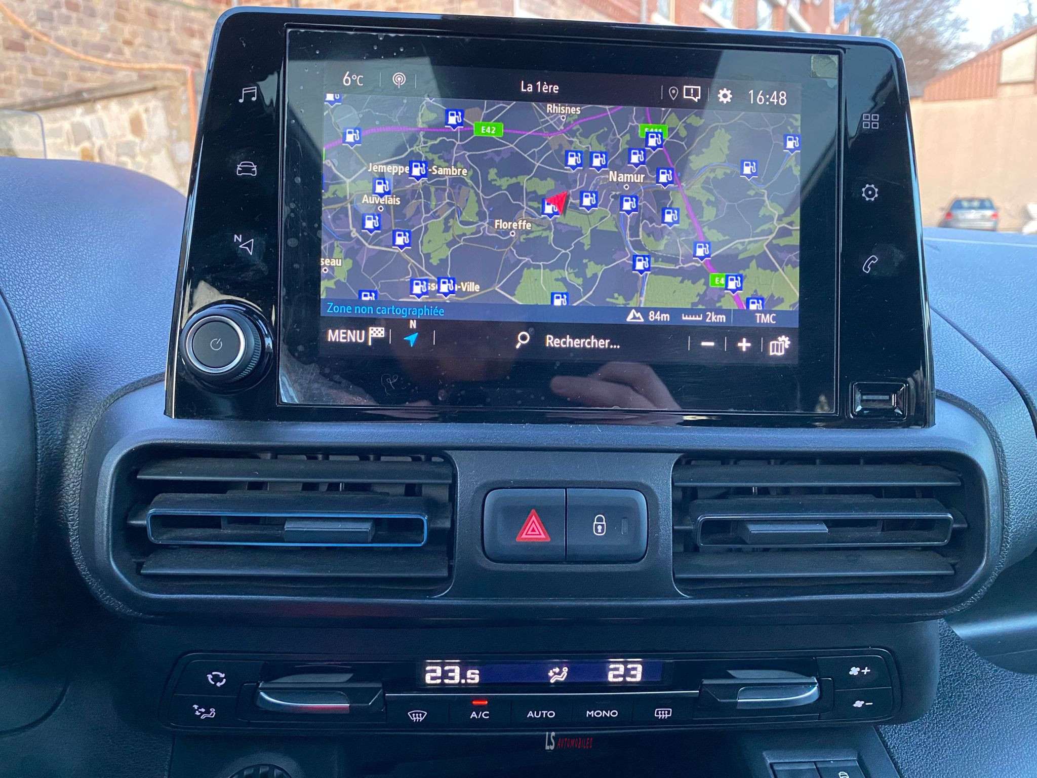 
								Opel Combo Life 1.5d*5Seats*Navi*Cam*Pano*HeatedSeats full									