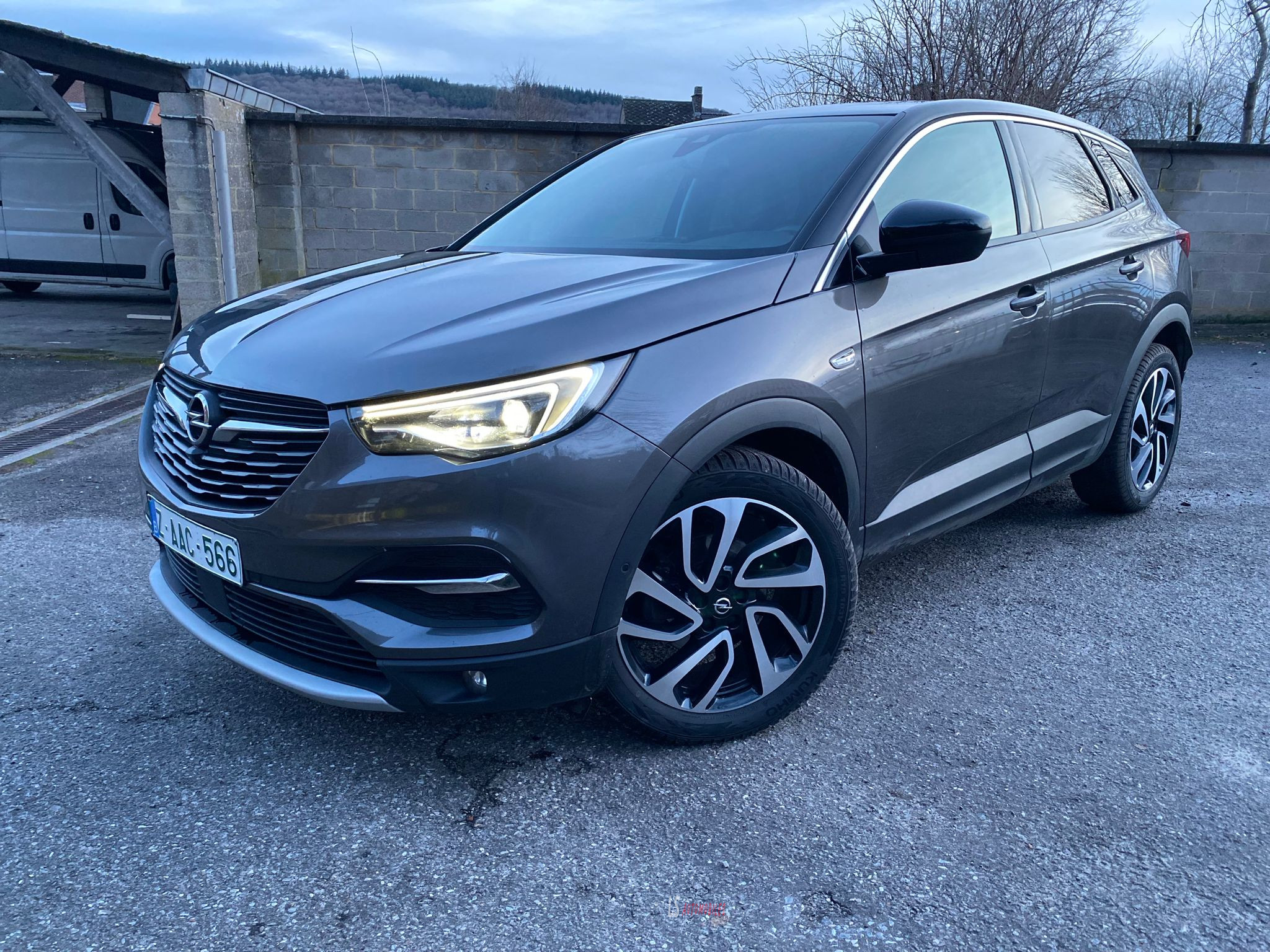 
								Opel Grandland (X)*1.5CDTI*AUTOMAT*LED full									