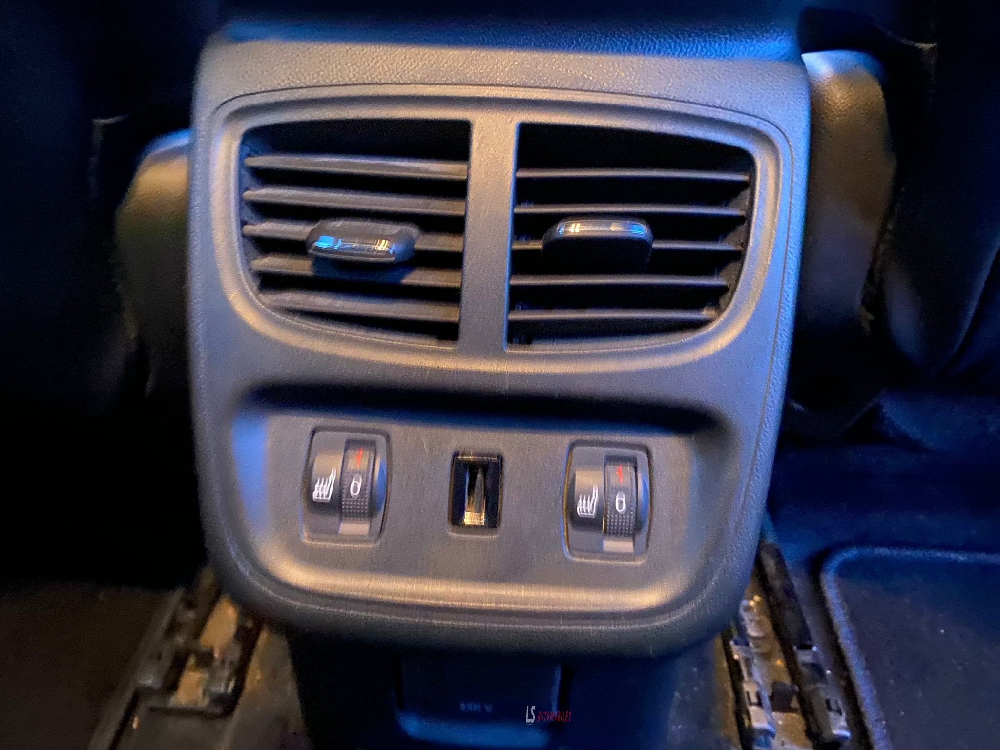 
								Opel Grandland (X)*1.5CDTI*AUTOMAT*LED full									