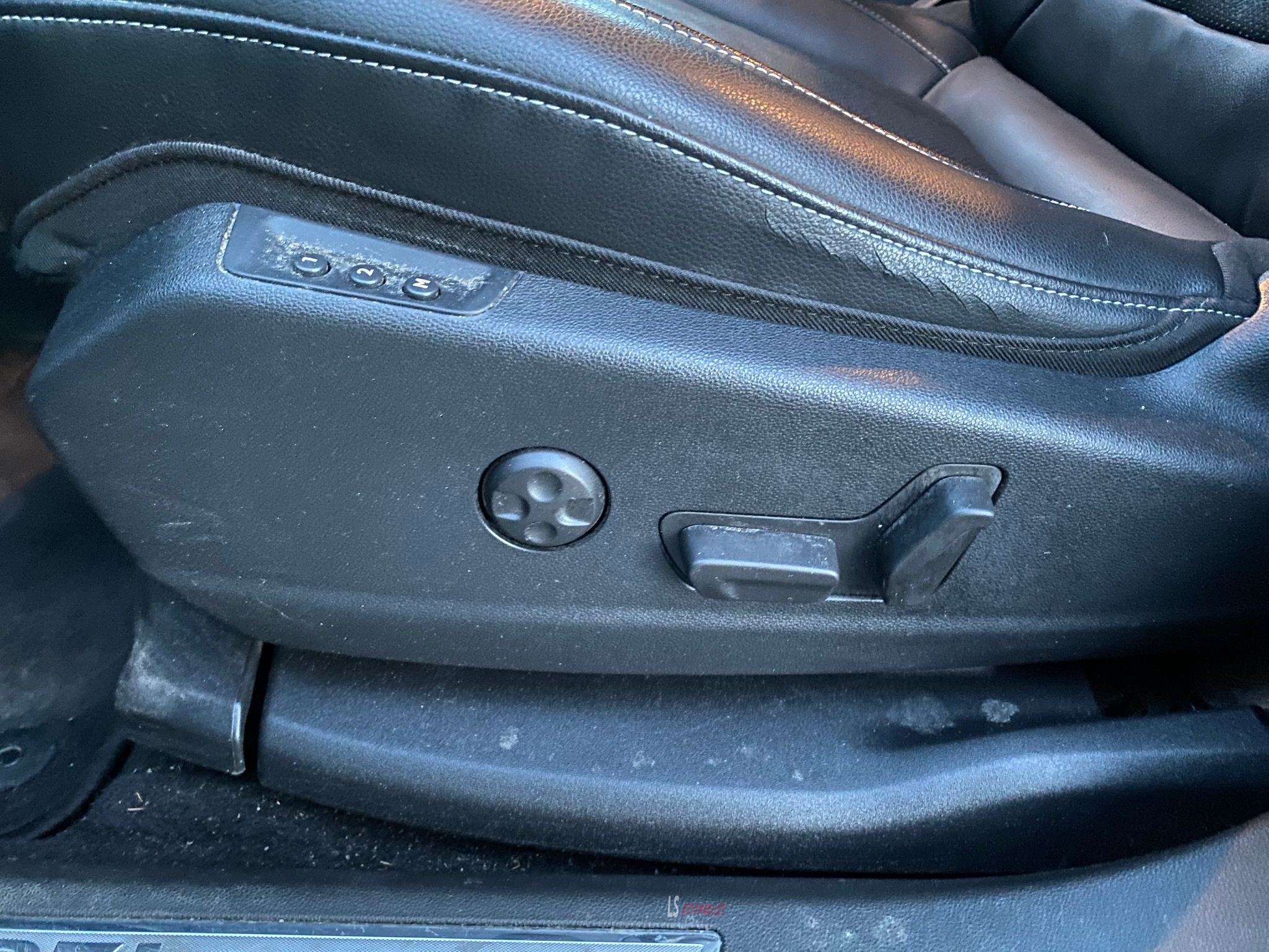 
								Opel Grandland (X)*1.5CDTI*AUTOMAT*LED full									