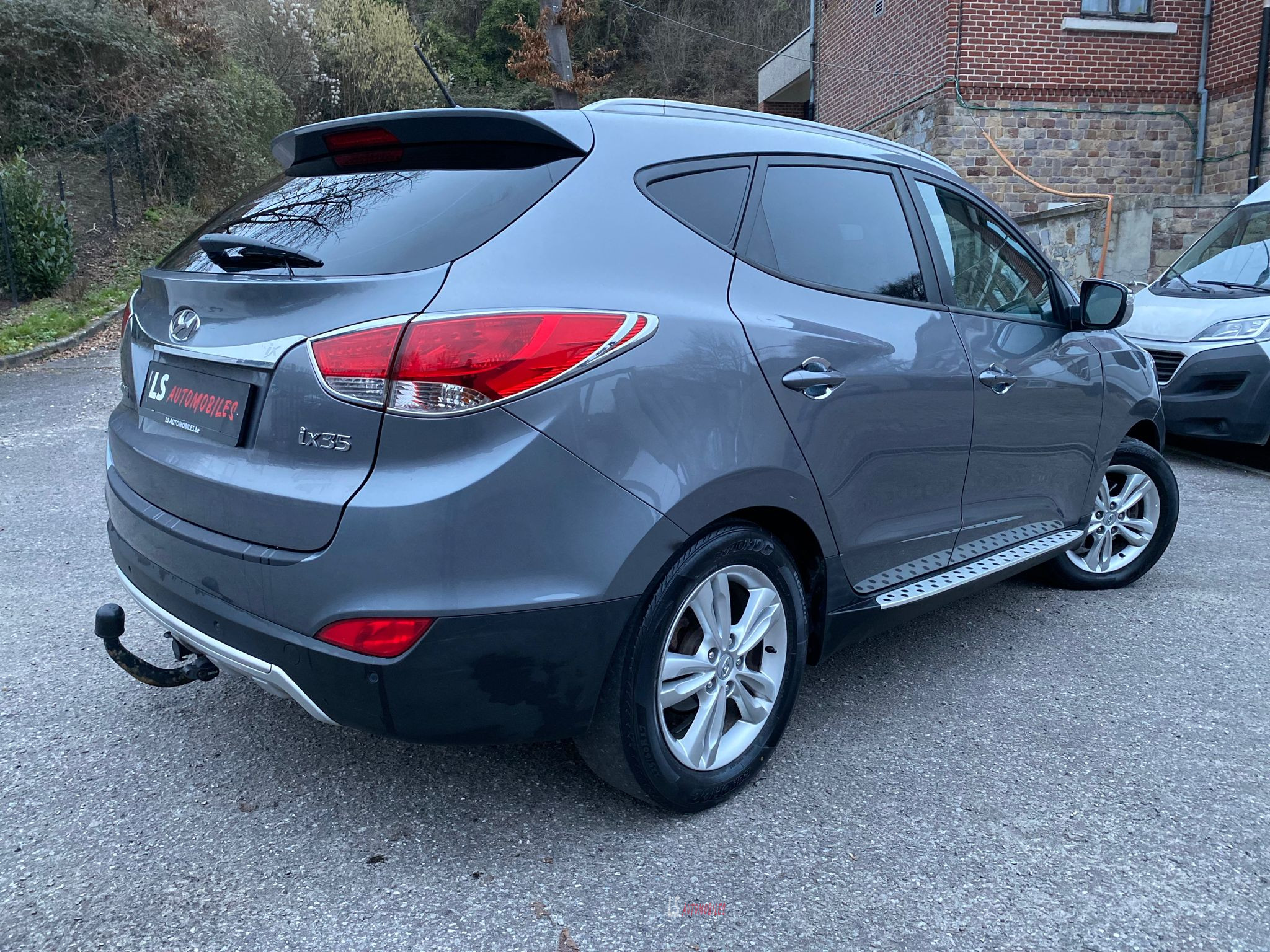 
								Hyundai IX35 2012 full									