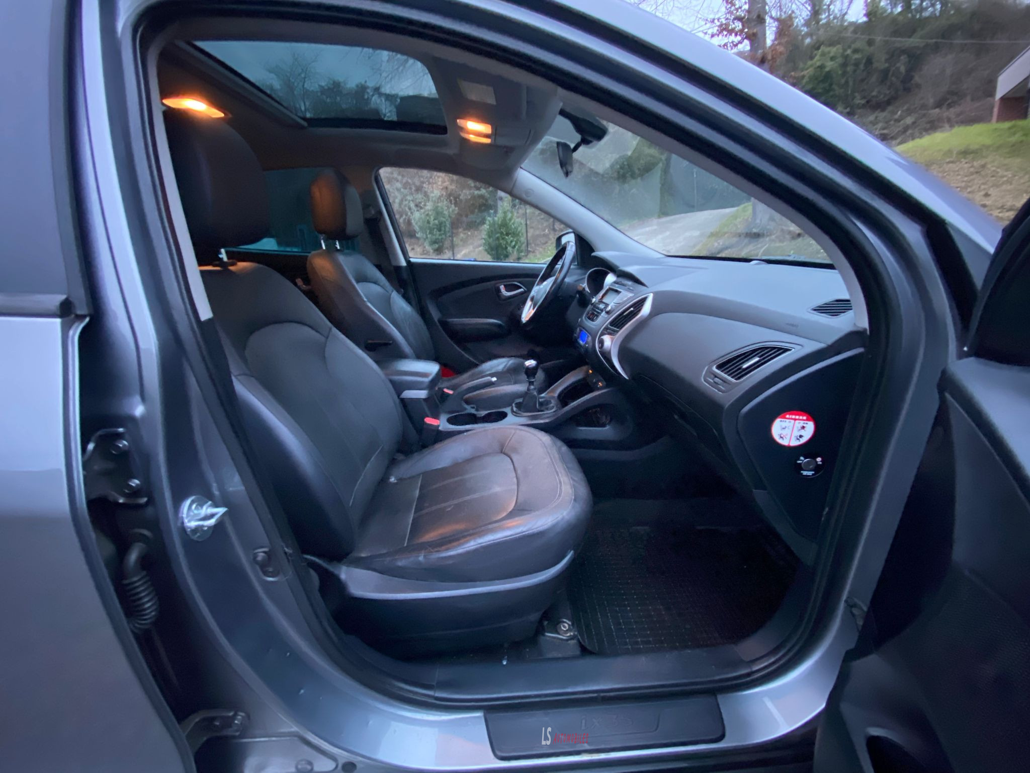 
								Hyundai IX35 2012 full									