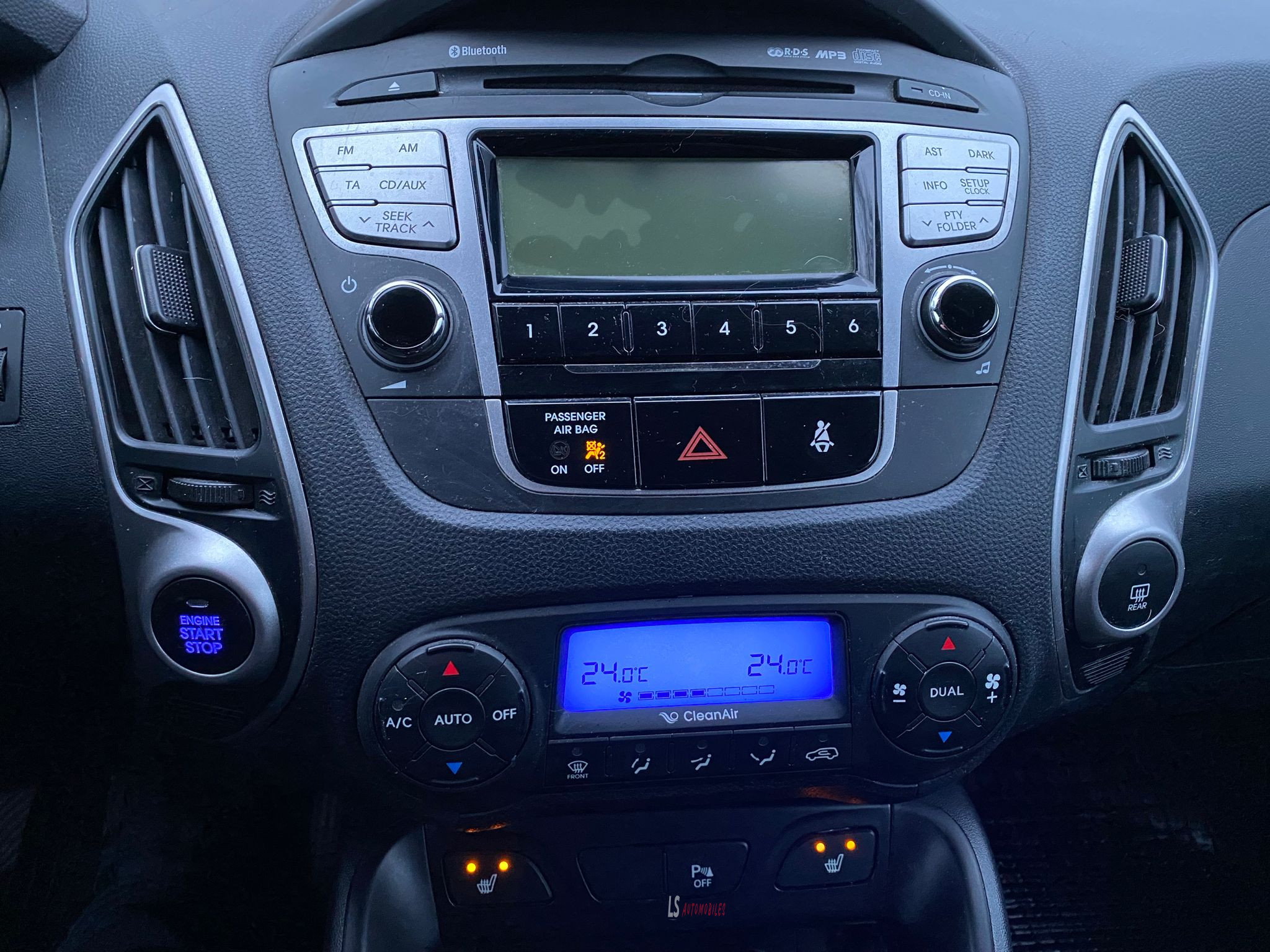 
								Hyundai IX35 2012 full									