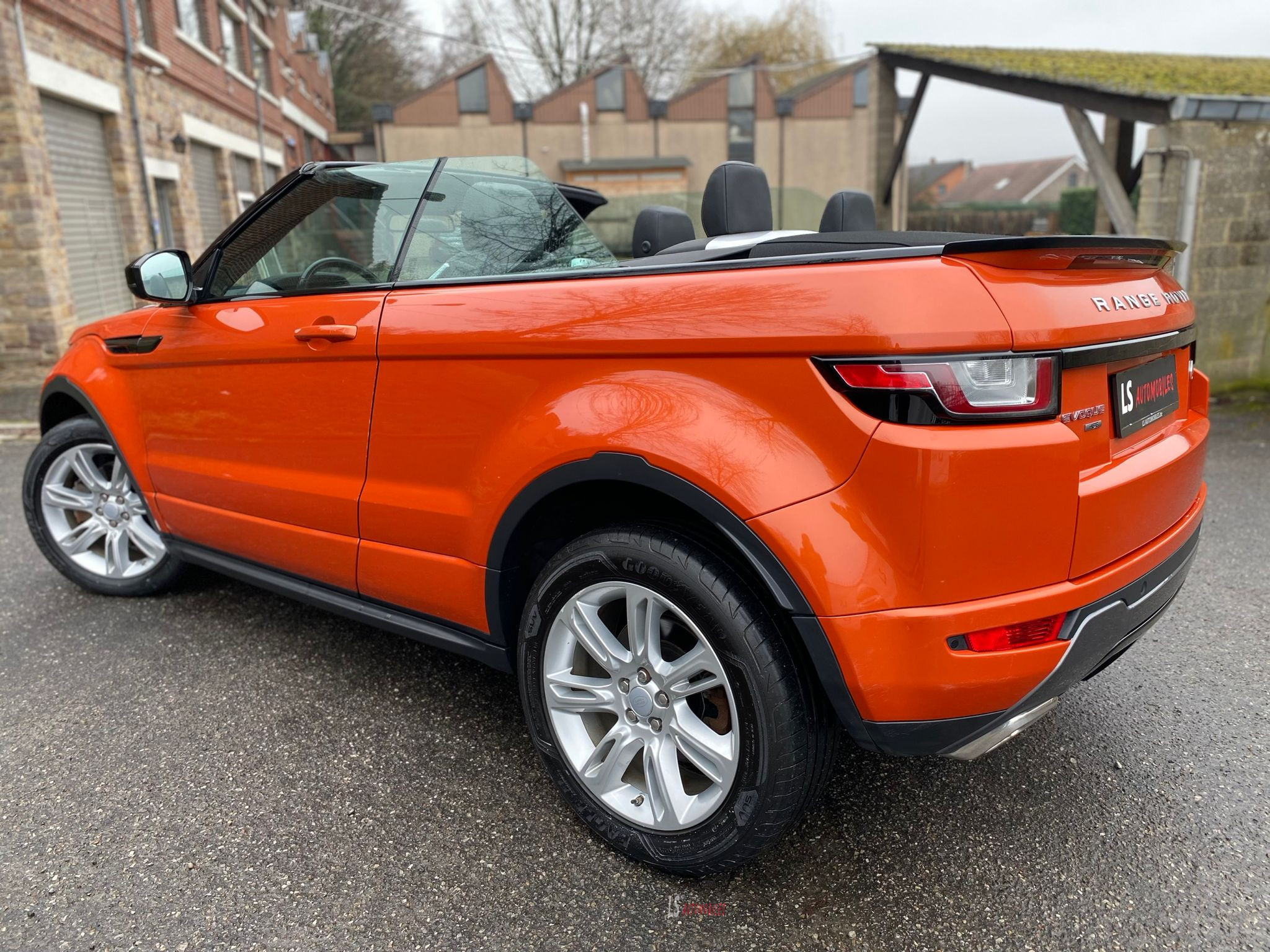 
								LAND ROVER RANGE ROVER EVOQUE 2017 full									