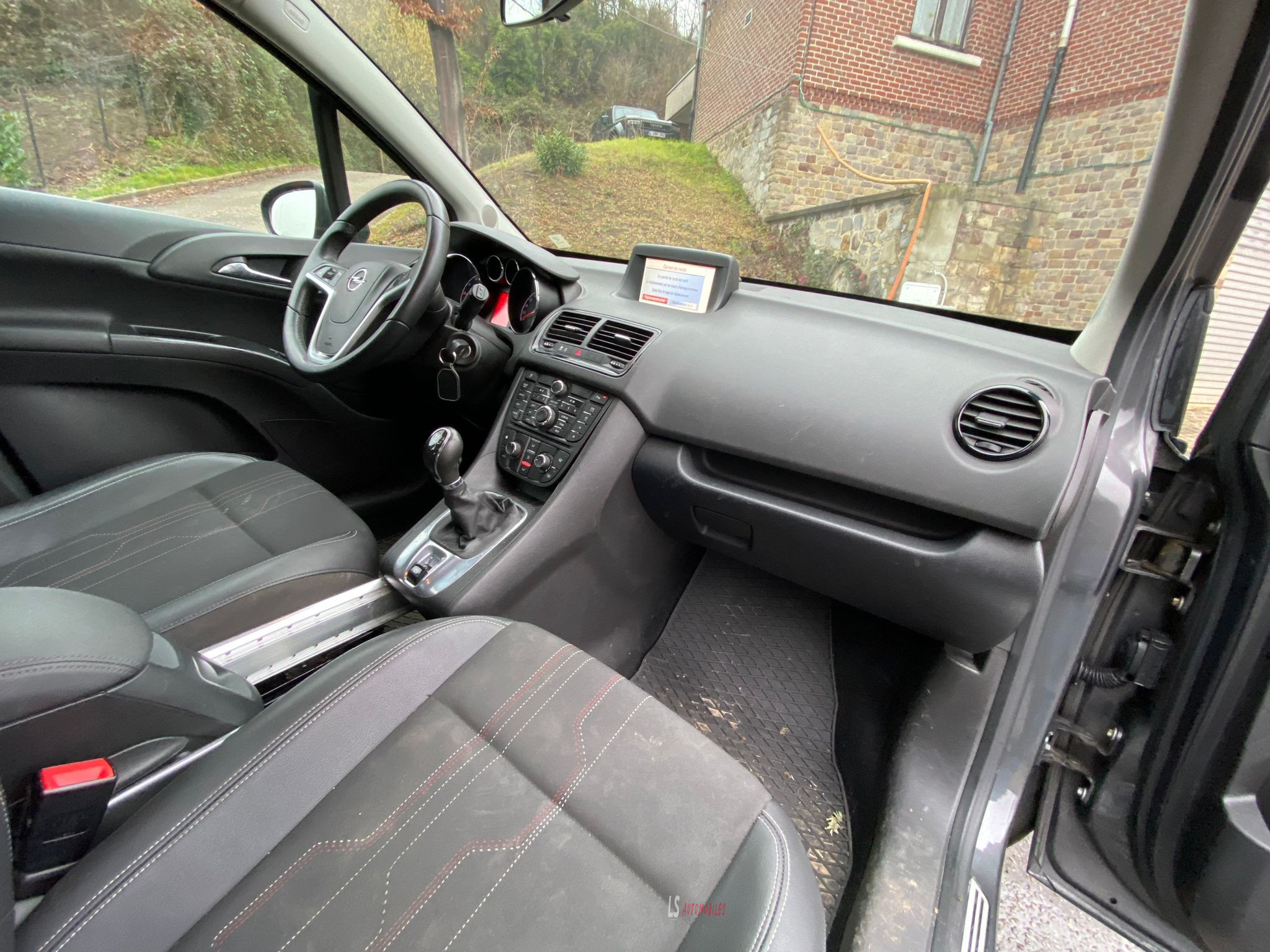 
								opel meriva 2013 full									