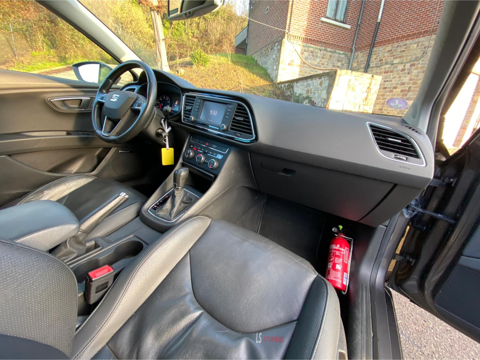 
								Seat Leon ST 1.2 TSI*DSG*NAVI*LEDER*PANO*TOITPANO*EU6 full									