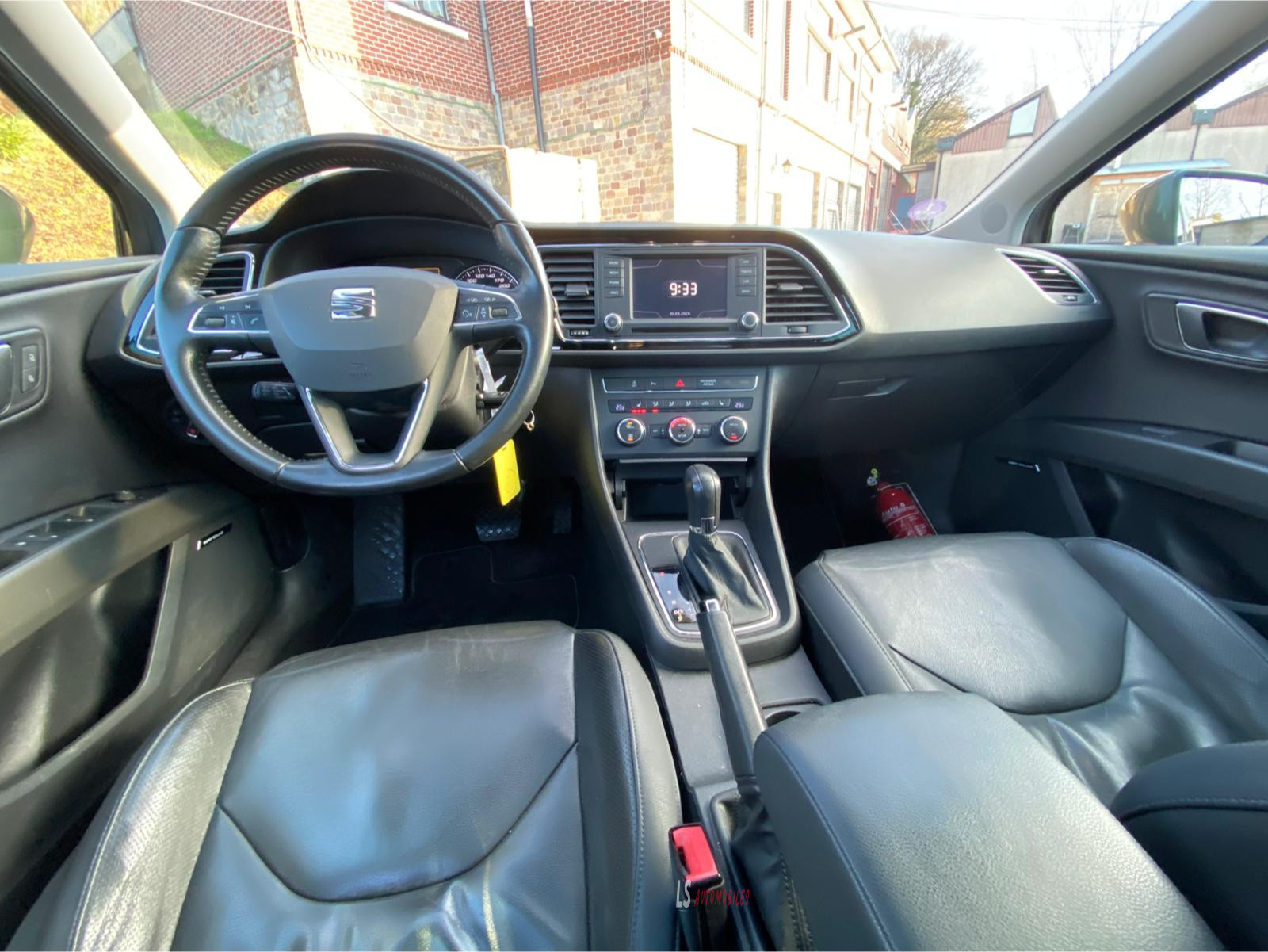 
								Seat Leon ST 1.2 TSI*DSG*NAVI*LEDER*PANO*TOITPANO*EU6 full									
