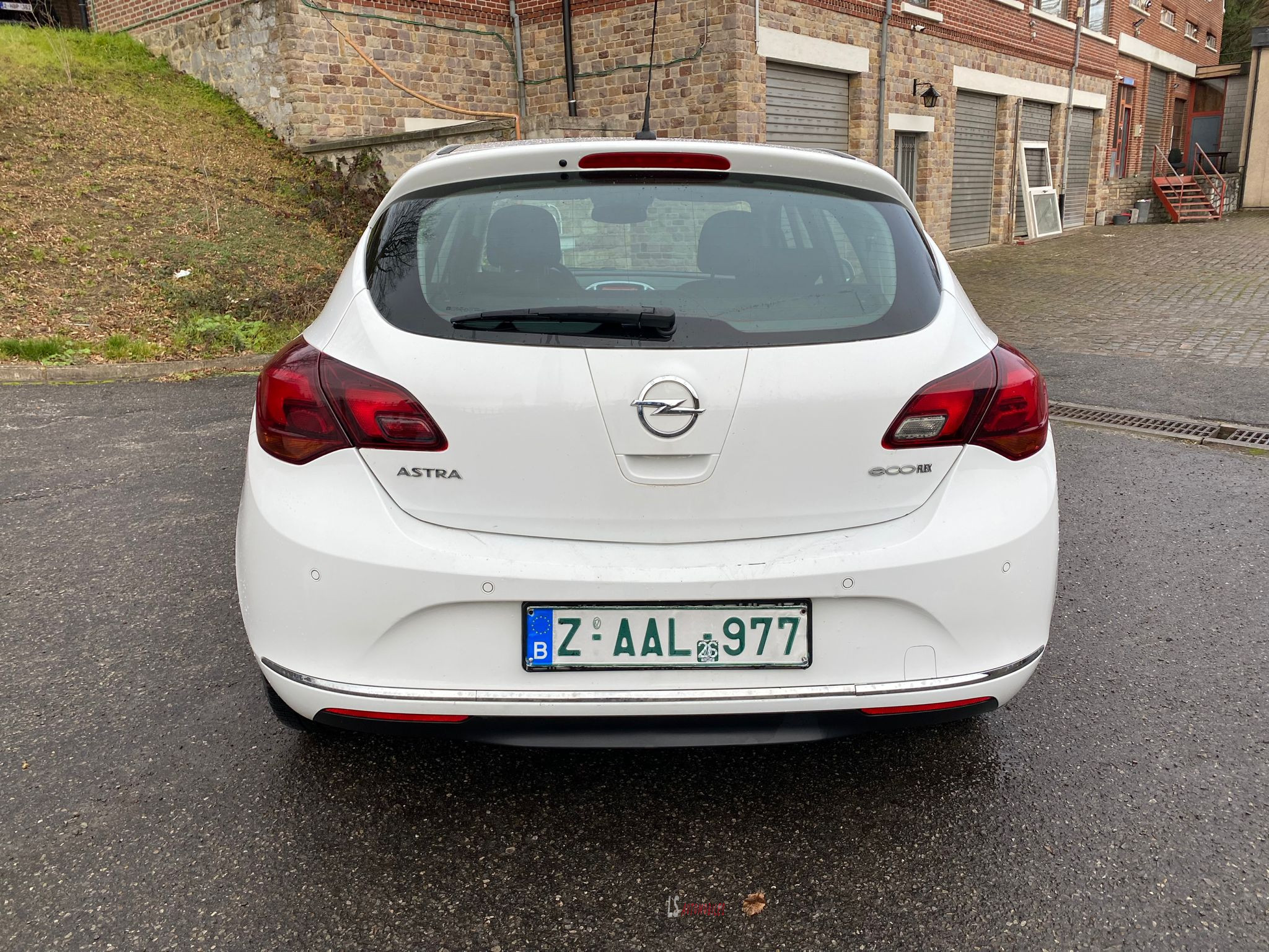
								opel ASTRA 2014 full									