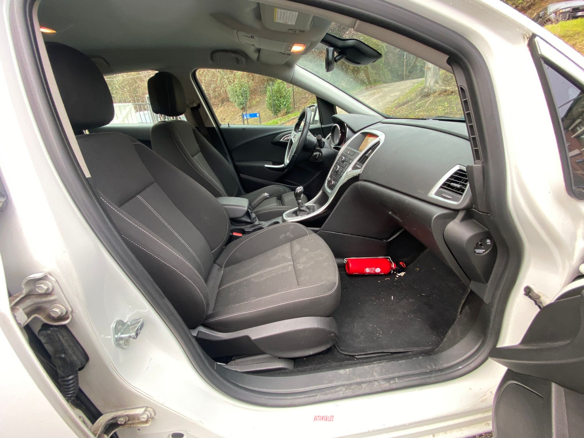 
								opel ASTRA 2014 full									