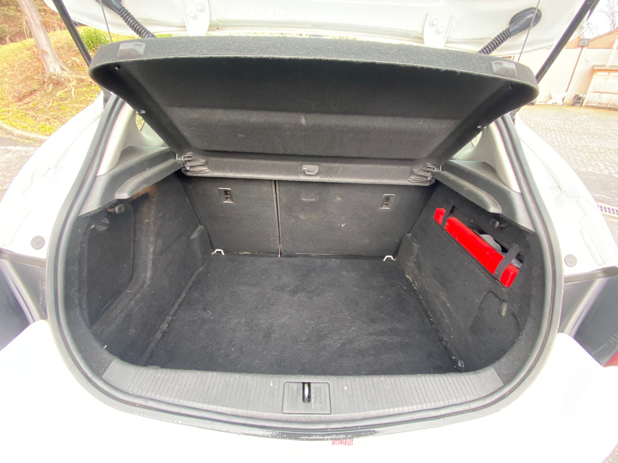 
								opel ASTRA 2014 full									