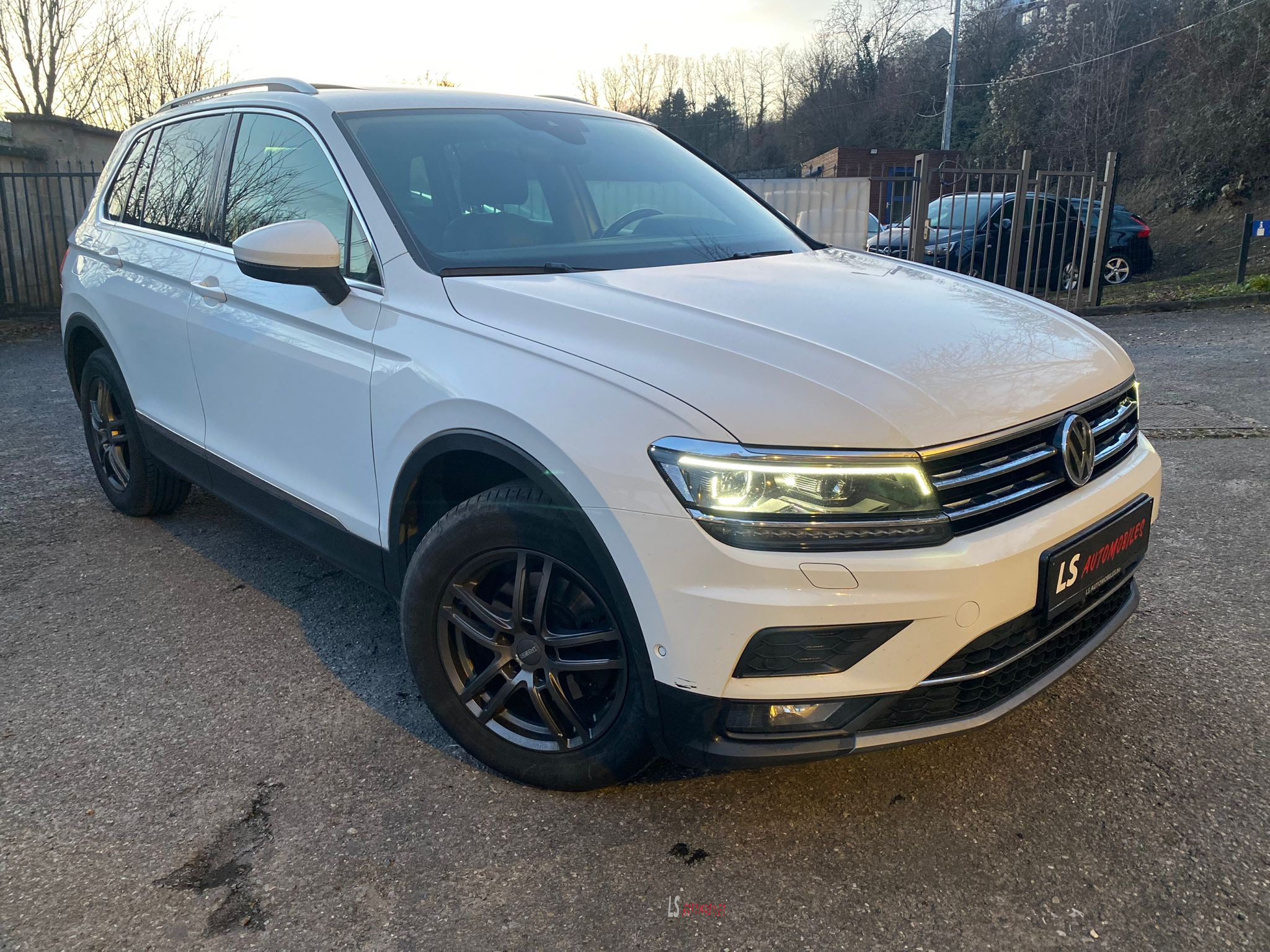 VW TIGUAN 4 MOTION