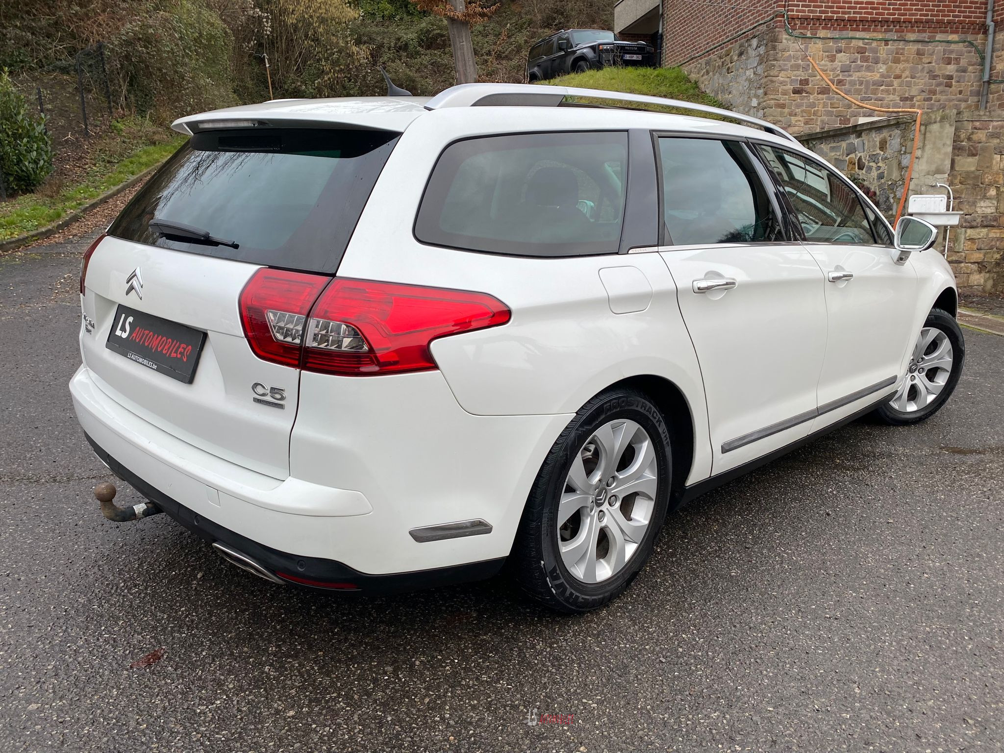 
								CITROEN C5 2.2D full									