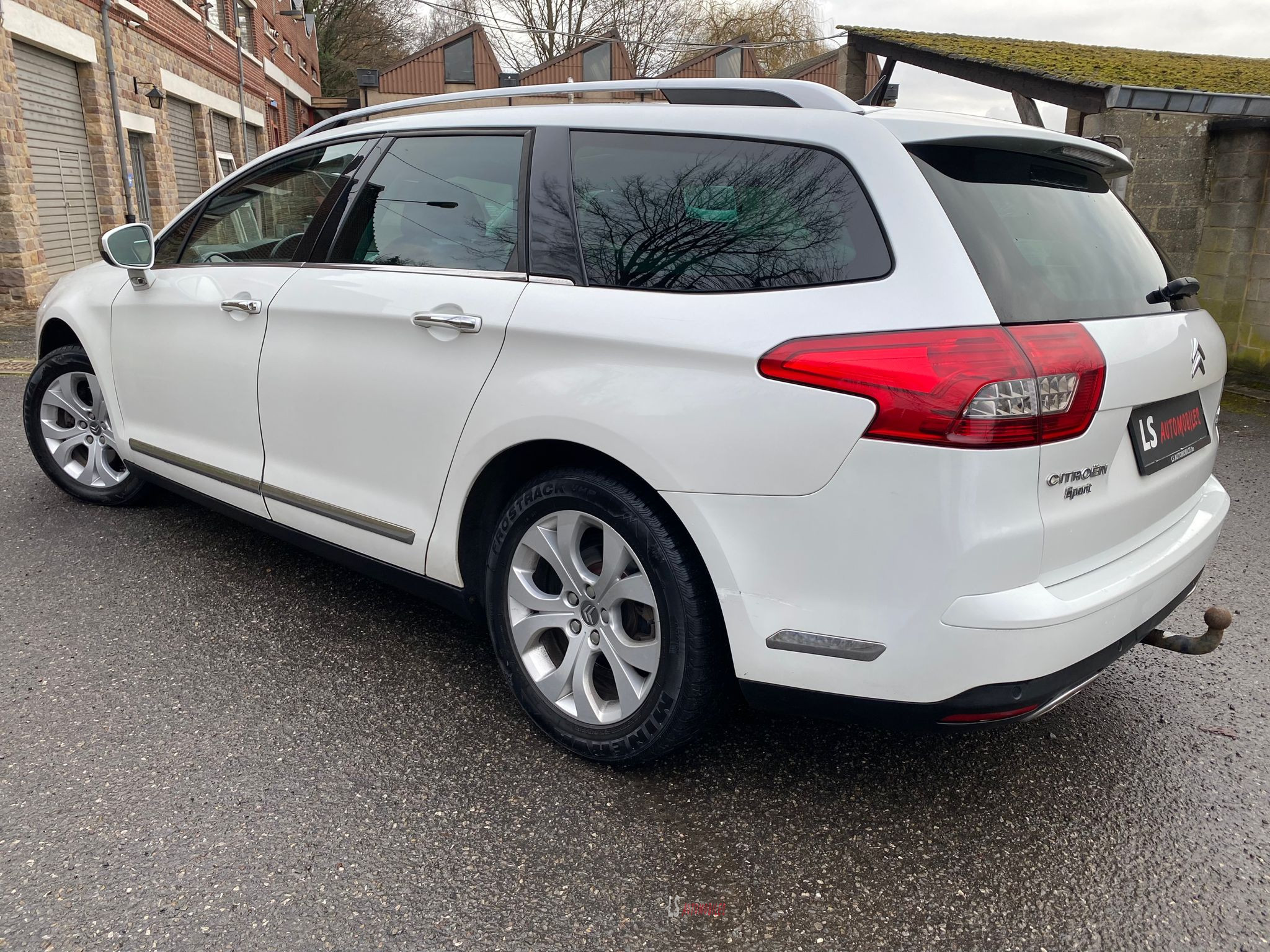 
								CITROEN C5 2.2D full									