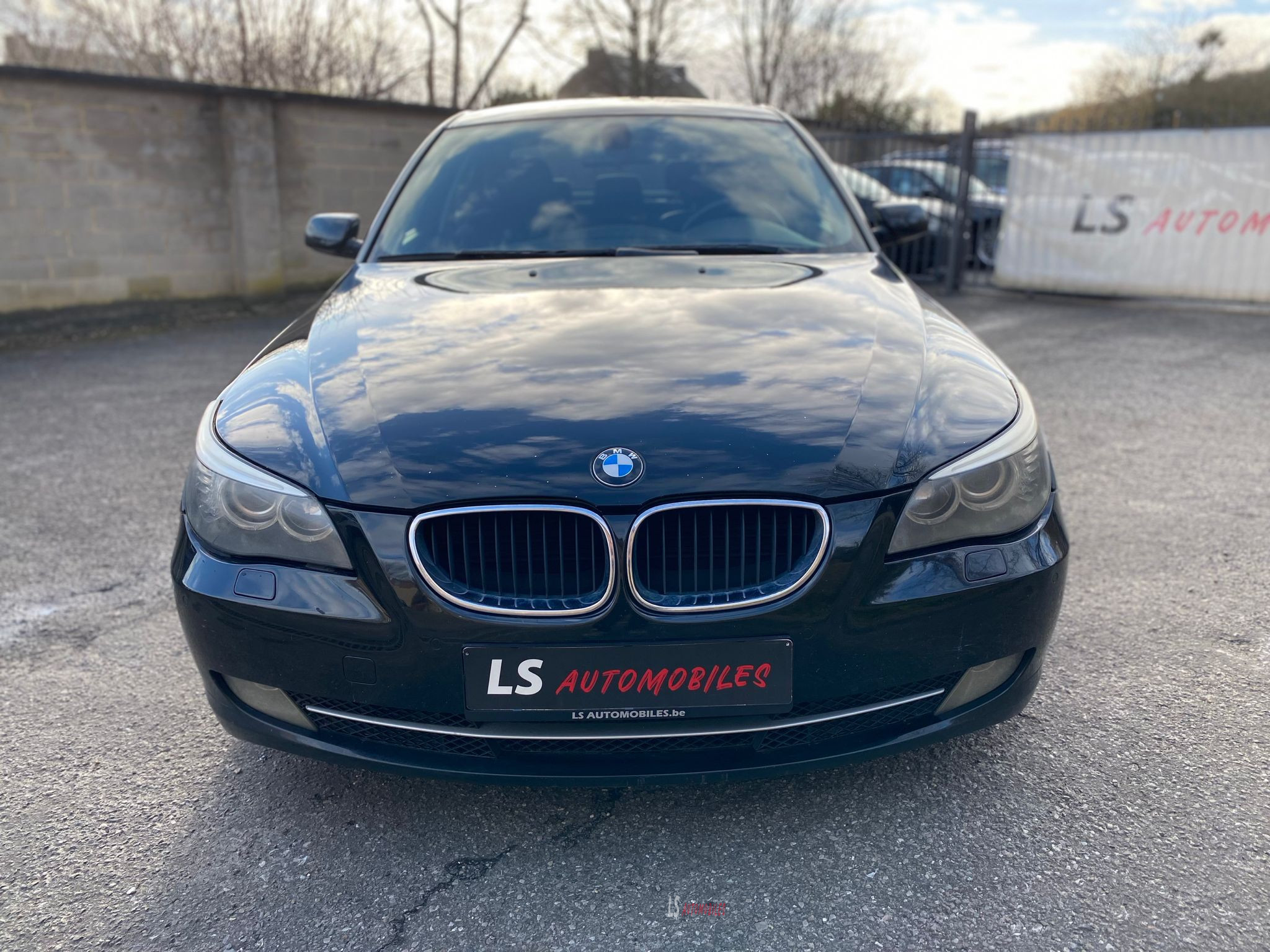 
								BMW 520D full									