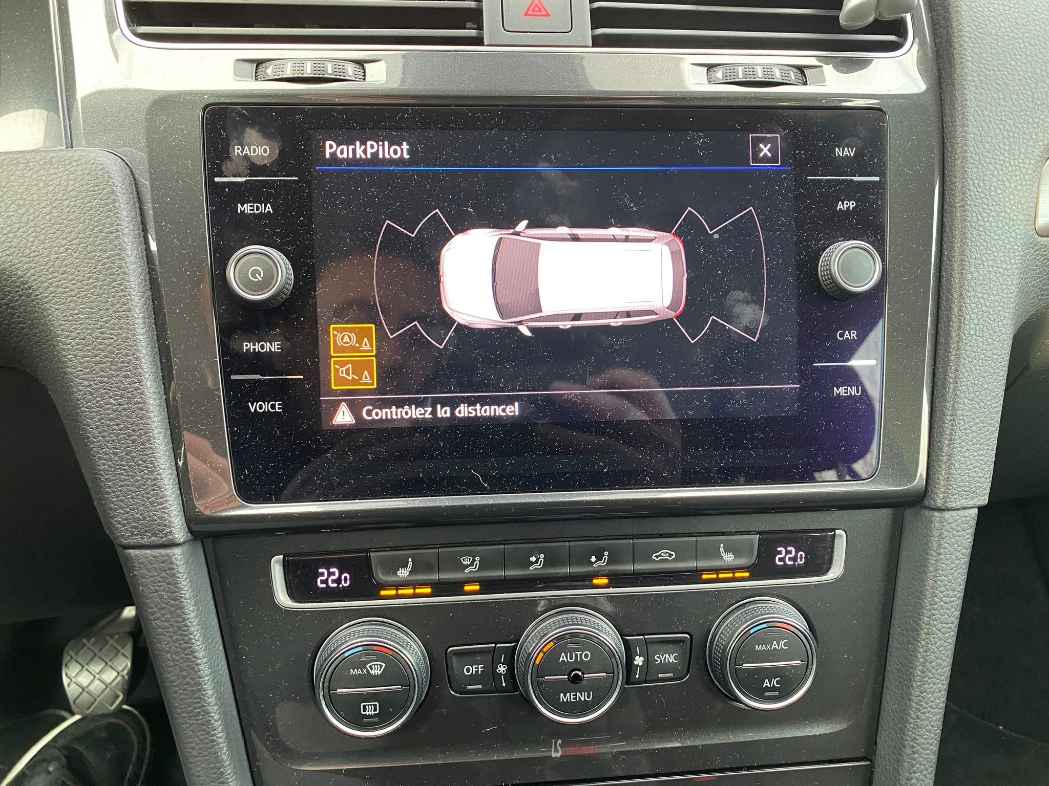 
								VOLKSWAGEN GOLF 2019 full									