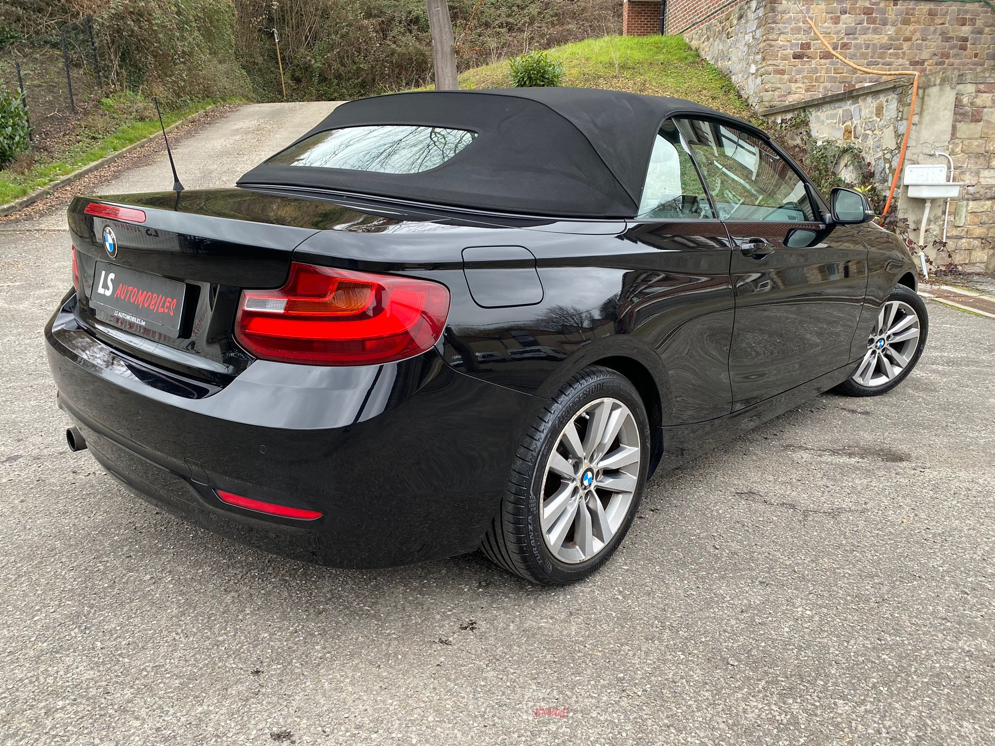 
								BMW 218i cabriolet full									