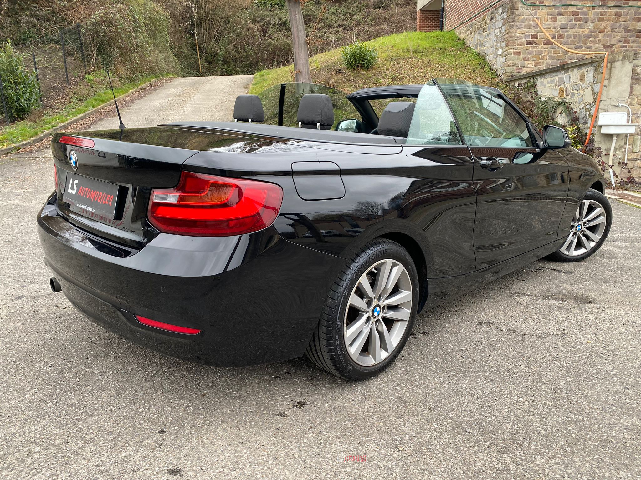 
								BMW 218i cabriolet full									