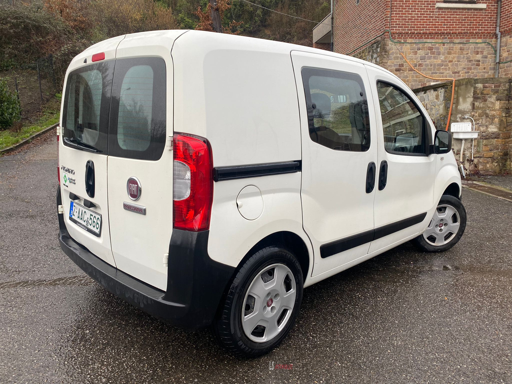 
								FIAT FIORINO full									