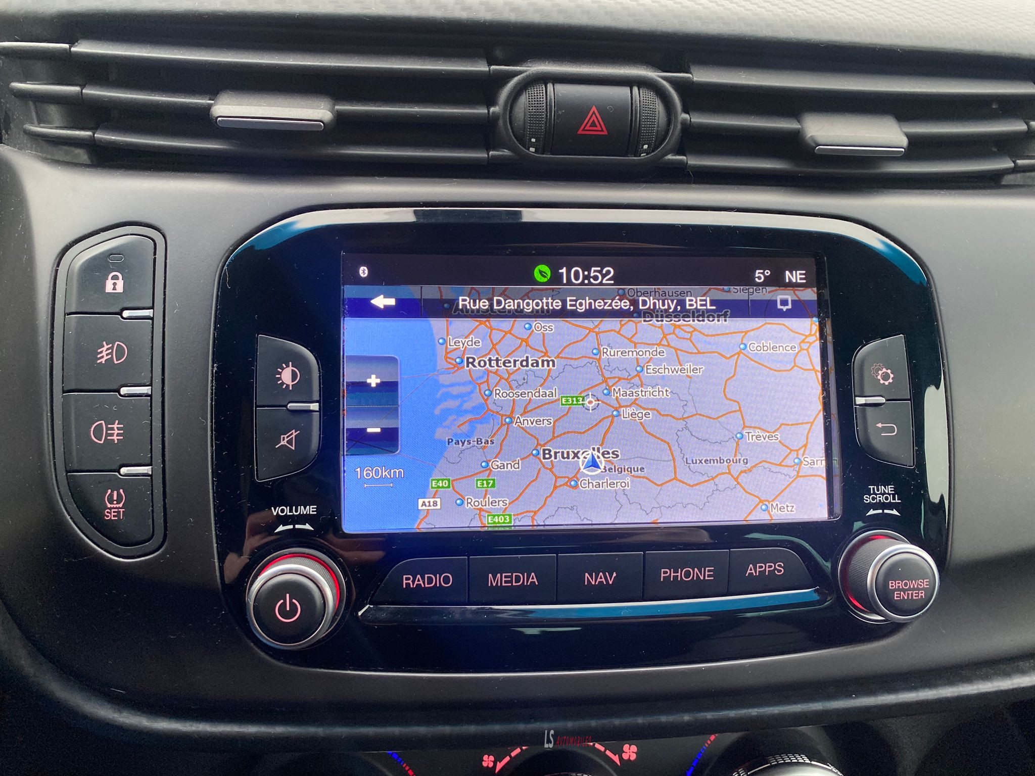 
								ALFA ROMEO GIULIETTA*Automatique* full									