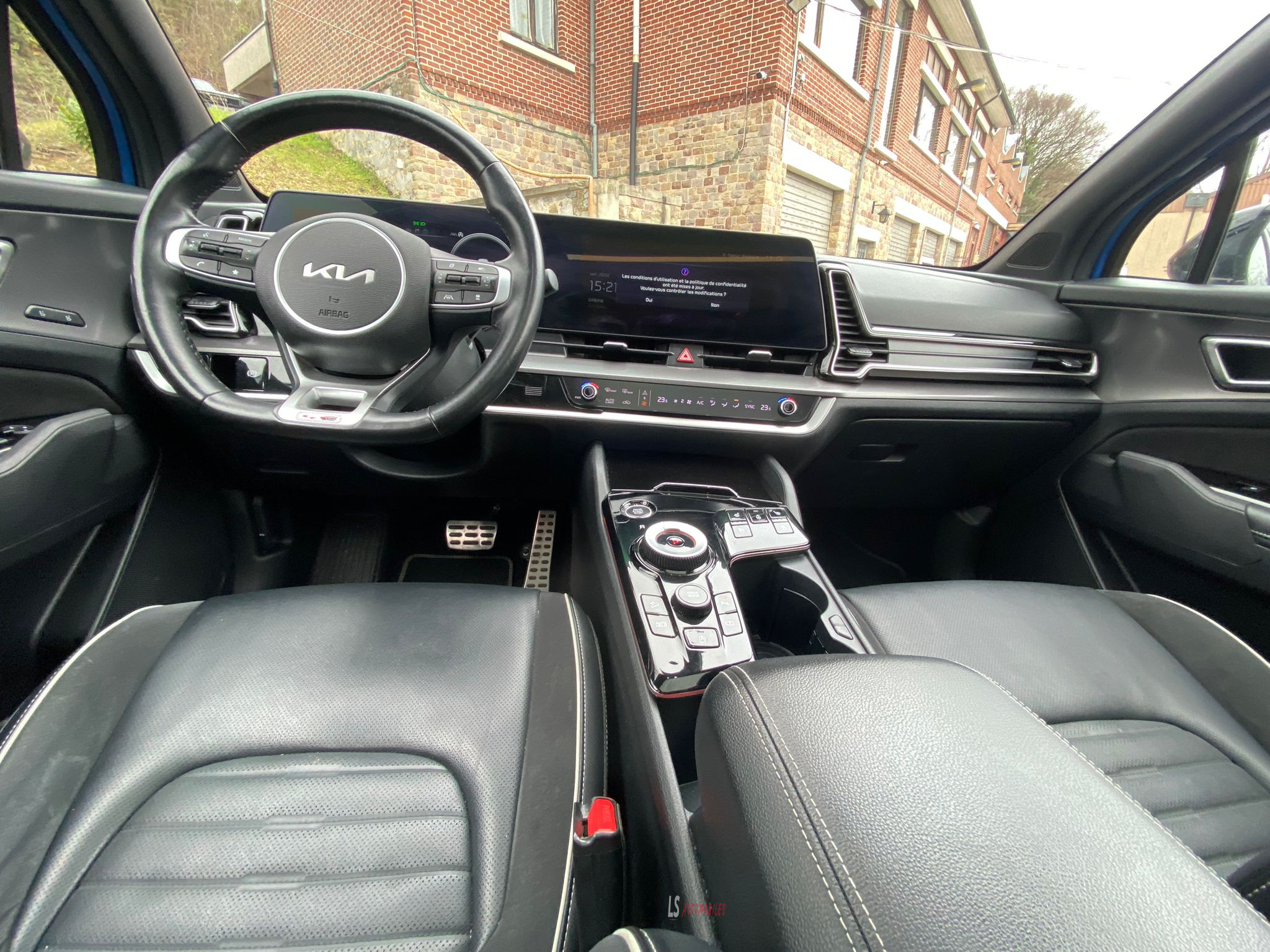 
								KIA SPORTAGE GT-LINE full									