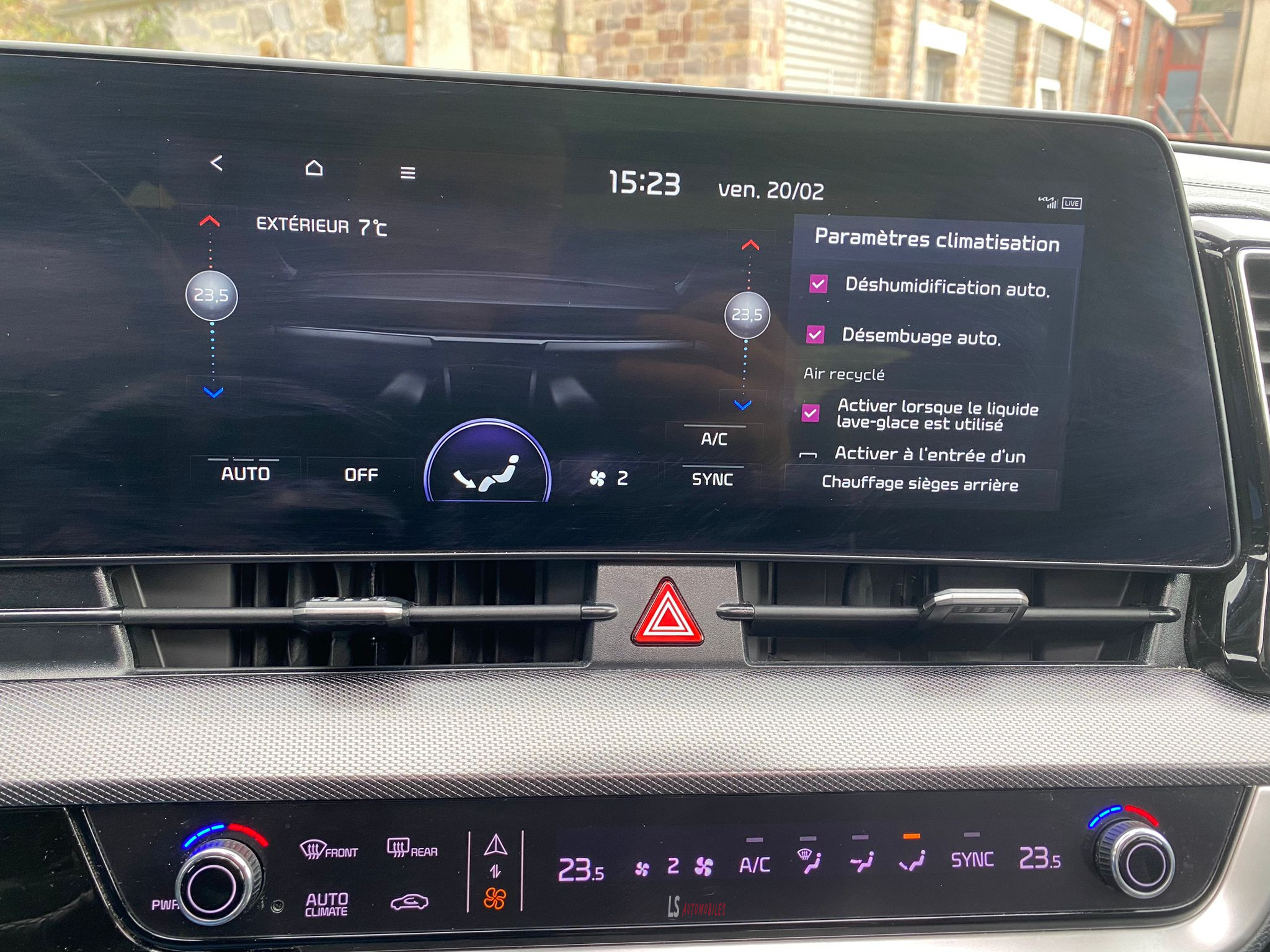 
								KIA SPORTAGE GT-LINE full									