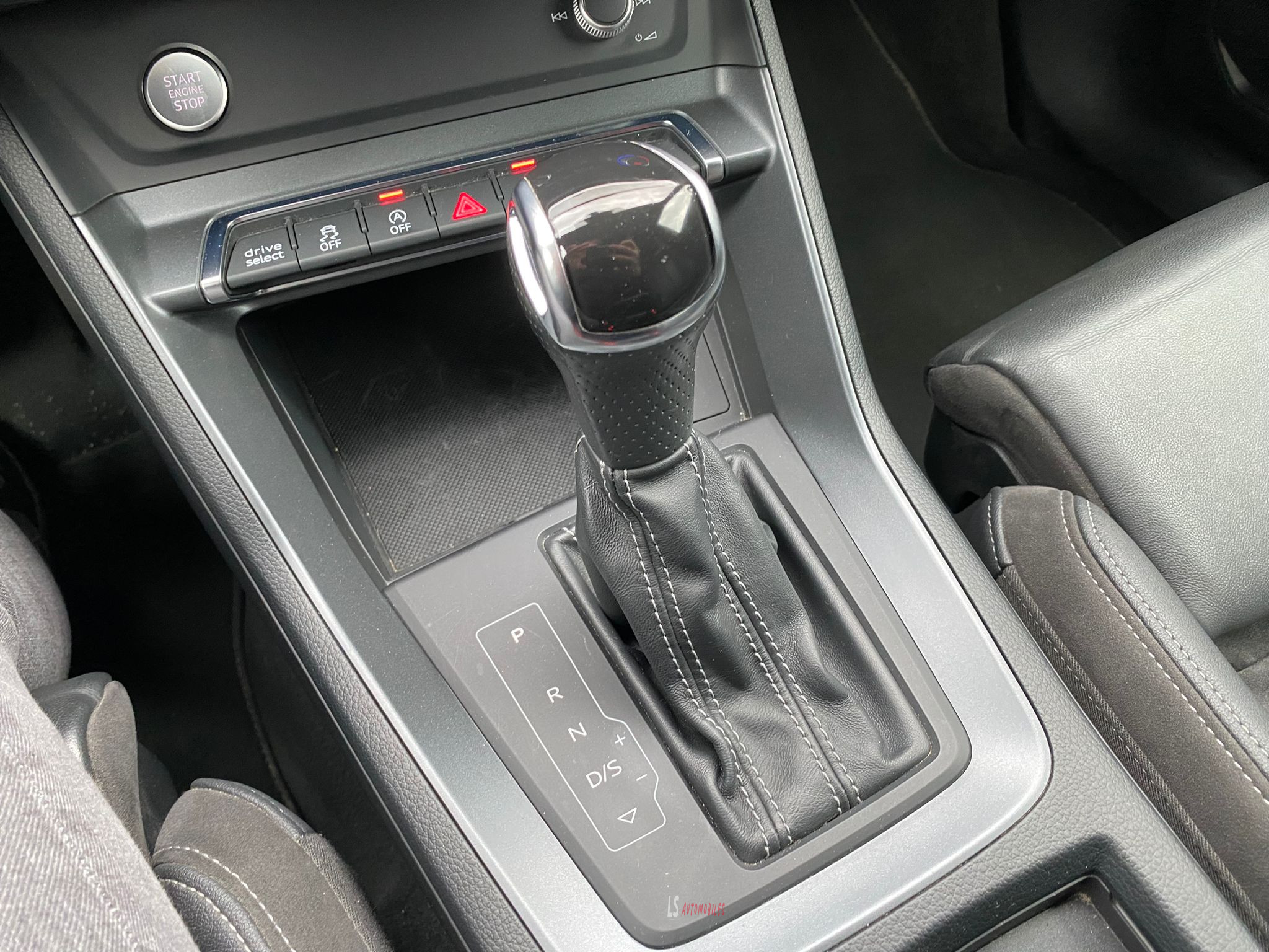 
								AUDI Q3 SPORTBACK S-LINE full									